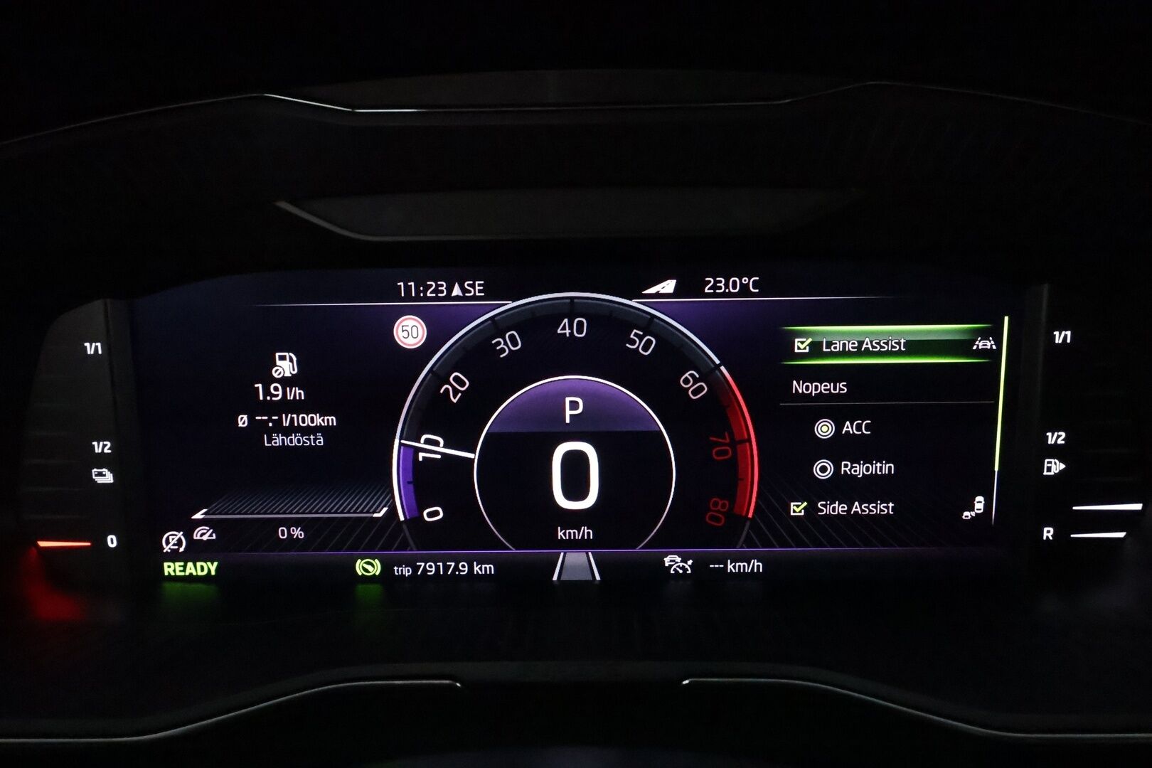 Skoda Superb 2021 Combi 1,4 TSI PHEV Style iV DSG **Adapt.Vakkari / Canton / Muistipenkit / Matrix-LED / P.Kamera / Koukku / Webasto** - 1-om Suomi-auto / 2x Latauskaapelit / Kahdet Renkaat / Merkkihuollettu!