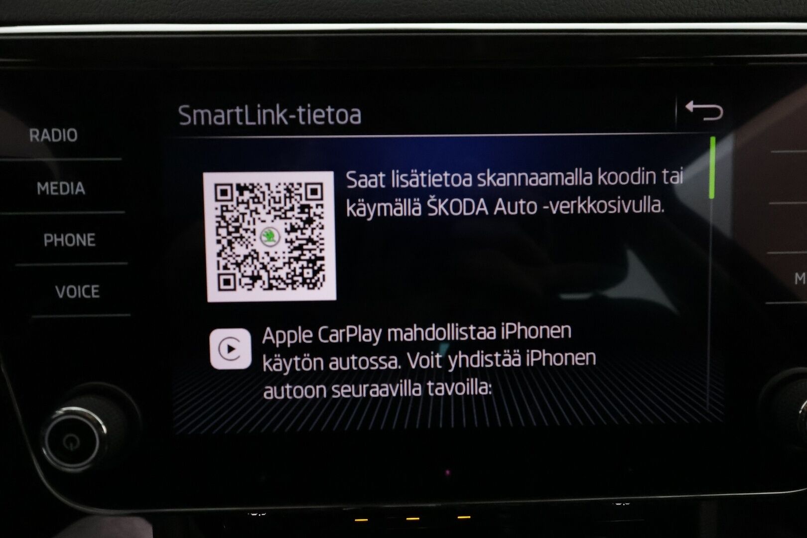 Skoda Superb 2021 Combi 1,4TSI PHEV Style iV DSG Autom. * Webasto / Canton / Koukku / ACC / Matrix-LED / Muistipenkit* - SoH 97,3% / Suomi-auto / Kahdet renkaat Skodan vanteilla / Särmä huoltohistoria
