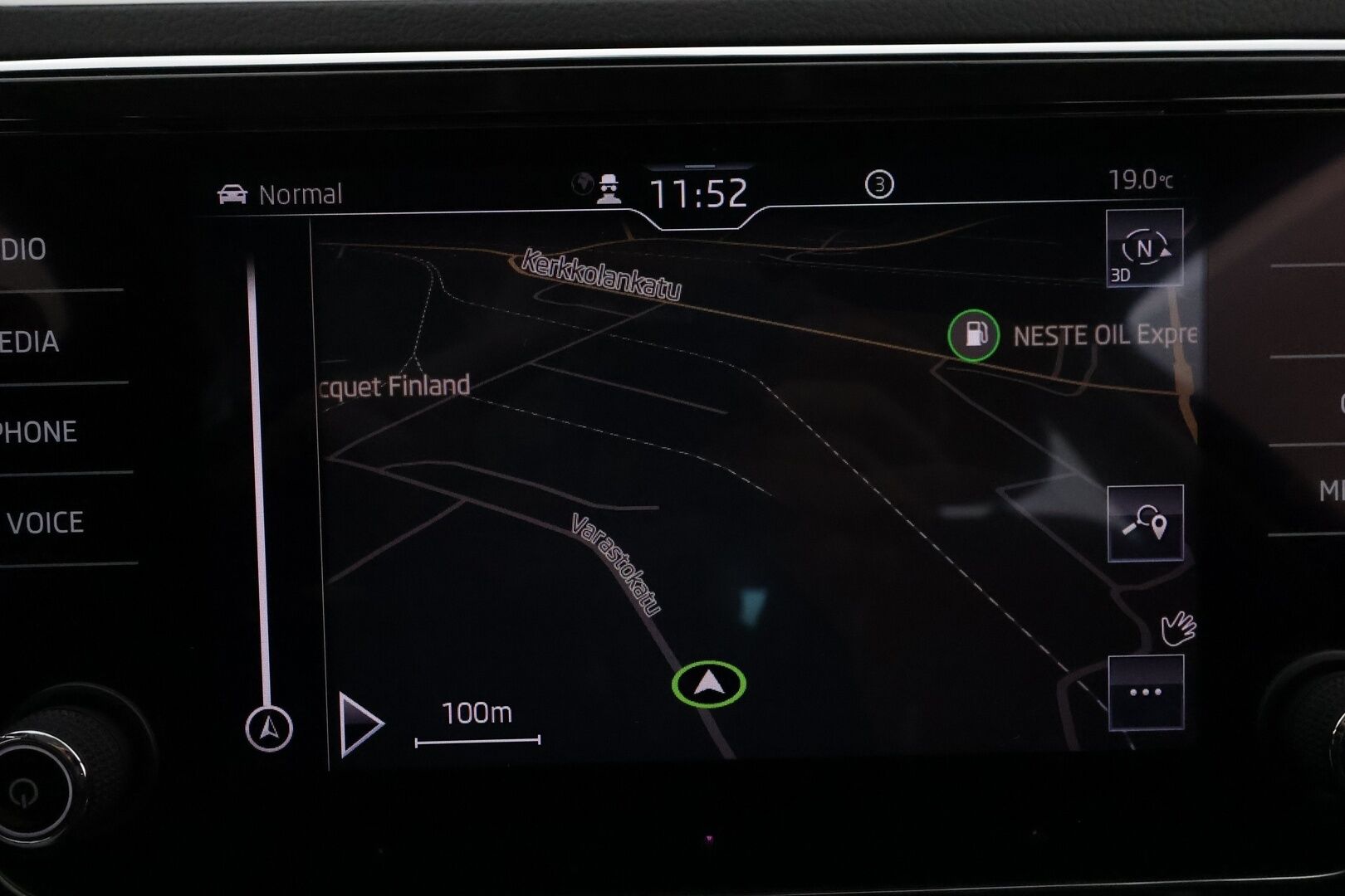 Skoda Superb 2021 Combi 1,4TSI PHEV Style iV DSG Autom. * Webasto / Canton / Koukku / ACC / Matrix-LED / Muistipenkit* - SoH 97,3% / Suomi-auto / Kahdet renkaat Skodan vanteilla / Särmä huoltohistoria