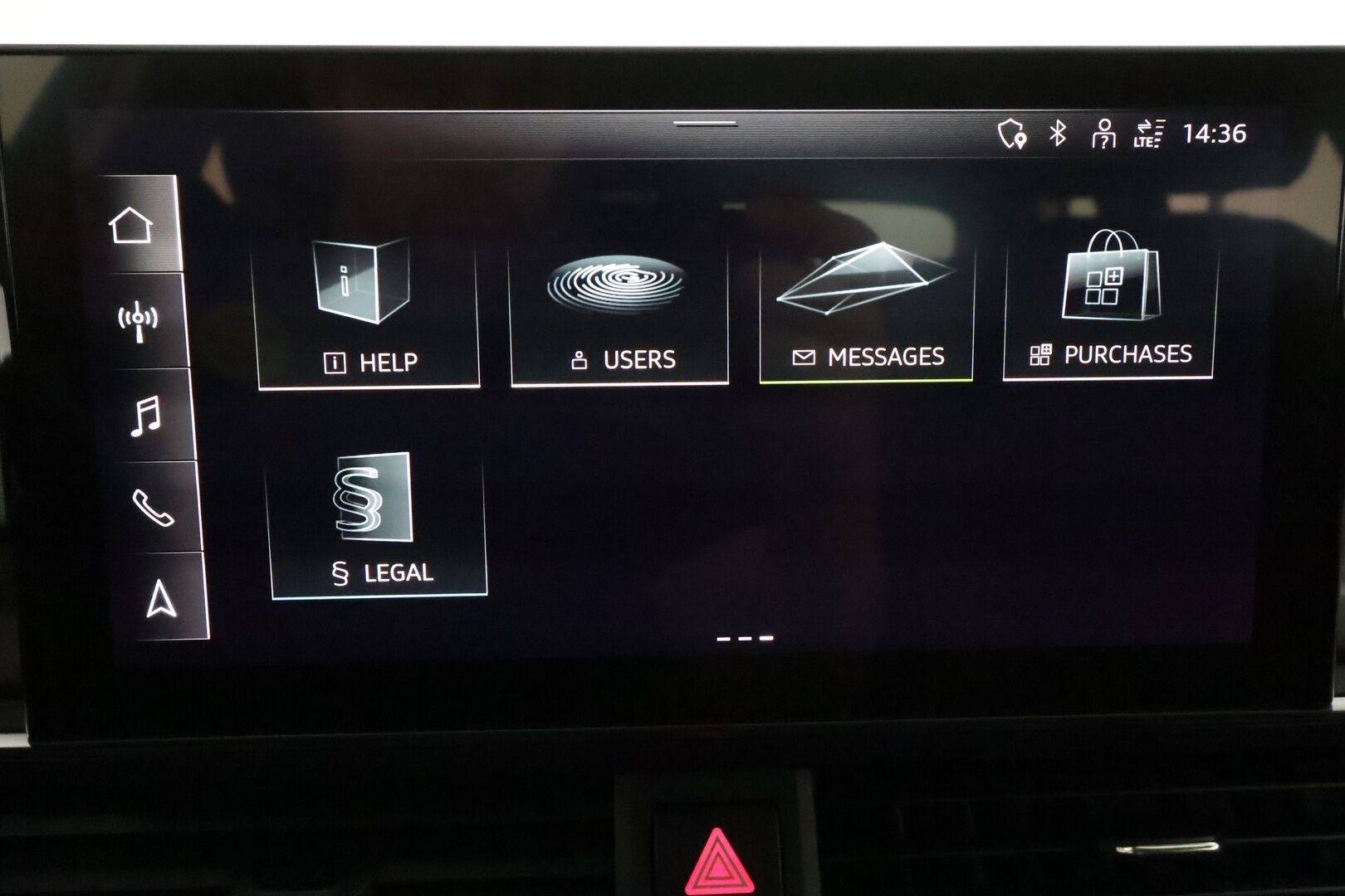 Audi A4 2021 Avant Business Advanced Comfort Edition 35 TFSI 110kW MHEV S tronic **Adapt.vakkari / Webasto / Matrix LED** - Suomi-auto / Kahdet renkaat aluvanteilla / Hierovat etuistuimet / Koukku / Ratinlämmitin 