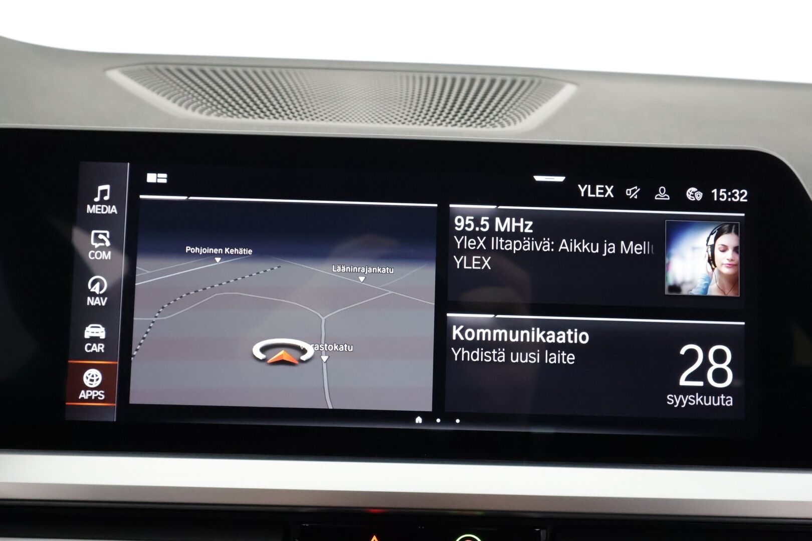 BMW 320 2021 G21 Touring 320d A xDrive Business Sport MHEV - | ACC | Koukku | Webasto | Muistipenkki | HiFi | Sporttipenkit sähköllä | Comfort Access | Navi | Ambient light | Lämm. ratti | Puolinahat | Apple & Android |