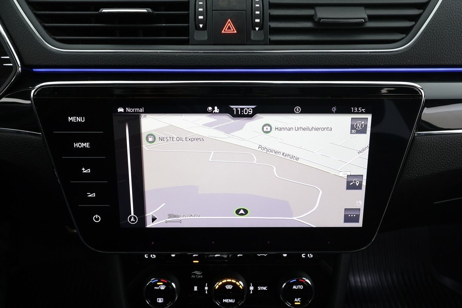 Skoda Superb 2021 Combi 2,0 TDI 200 4x4 L&K DSG * Matrix-LED / Panorama / ACC / Webasto / Koukku / Hierova & Ilmastoitu Muistipenkki  * - 360° / Canton / Keyless / Navi / Suomi-auto / Kahdet renkaat / Merkkihuollettu - HULLUT JOULUT KORKOTARJOUS 2,49% 