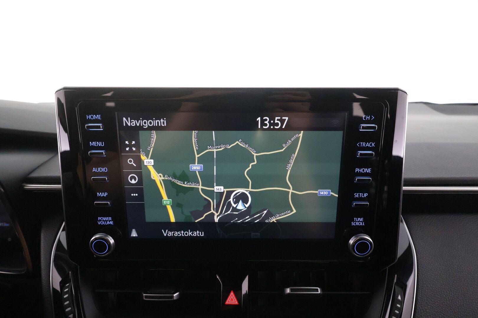 Toyota Corolla 2021 Touring Sports 2,0 Hybrid Active Edition - | ACC | LED | P.Kamera | Lohkolämmitin | Navi | Kaistavahti | Keyless | Apple&Android | Suomi-auto | Kahdet renkaat | 