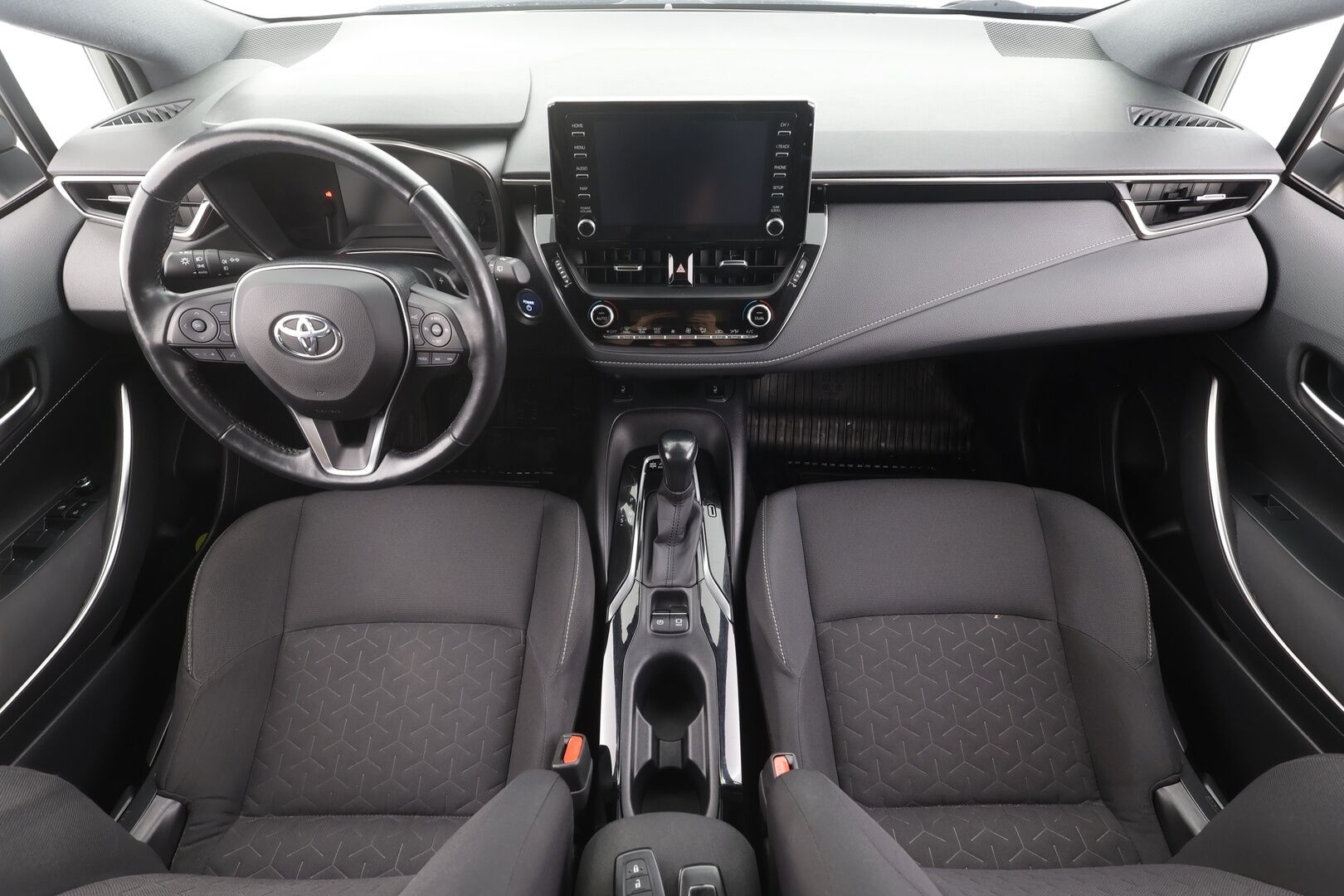 Toyota Corolla 2021 Touring Sports 2,0 Hybrid Active Edition - | ACC | LED | P.Kamera | Lohkolämmitin | Navi | Kaistavahti | Keyless | Apple&Android | Suomi-auto | Kahdet renkaat | 