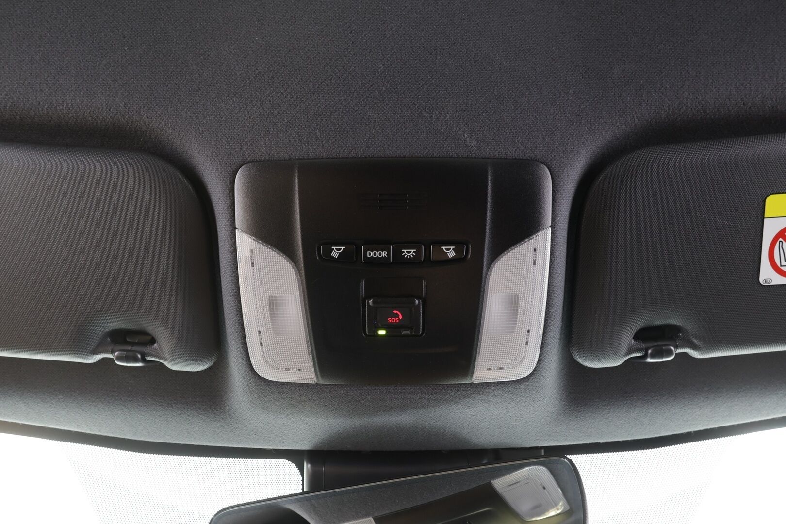 Toyota Corolla 2021 Touring Sports 2,0 Hybrid Active Edition - | ACC | LED | P.Kamera | Lohkolämmitin | Navi | Kaistavahti | Keyless | Apple&Android | Suomi-auto | Kahdet renkaat | 