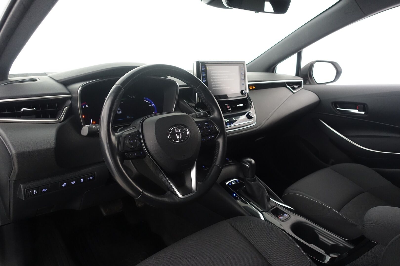 Toyota Corolla 2021 Touring Sports 2,0 Hybrid Active Edition - Suomi-auto / ACC / P.Kamera / Lohko+Sisäp. / Apple&Android / LED / Ratinlämmitin / Kaistanpitoavustin / Törmäysvaroitin / 2X Renkaat & Vanteet