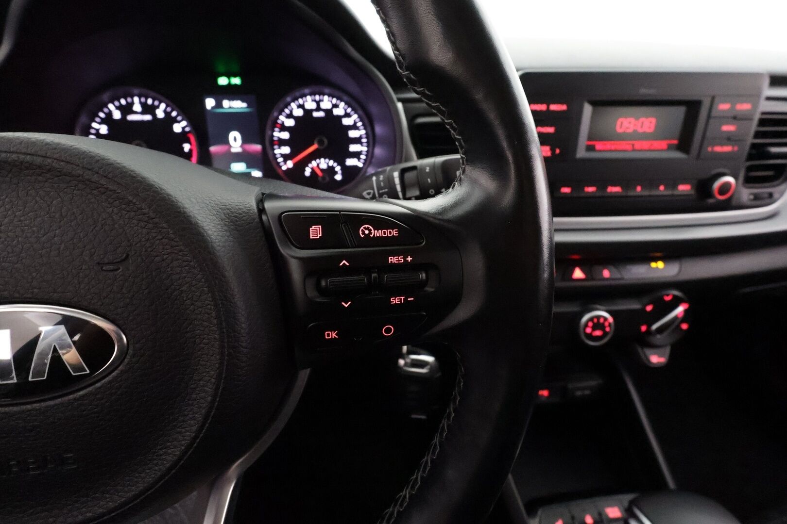 Kia Rio 2021 1,0 T-GDI 100hv LX DCT * Vakkari / Bluetooth / Ratinlämmitin / 2xRenkaat * - Suomi-auto / Hyvällä huoltohistorialla! - HULLUT AVAJAISHULINAT KORKOTARJOUS 3,29 %