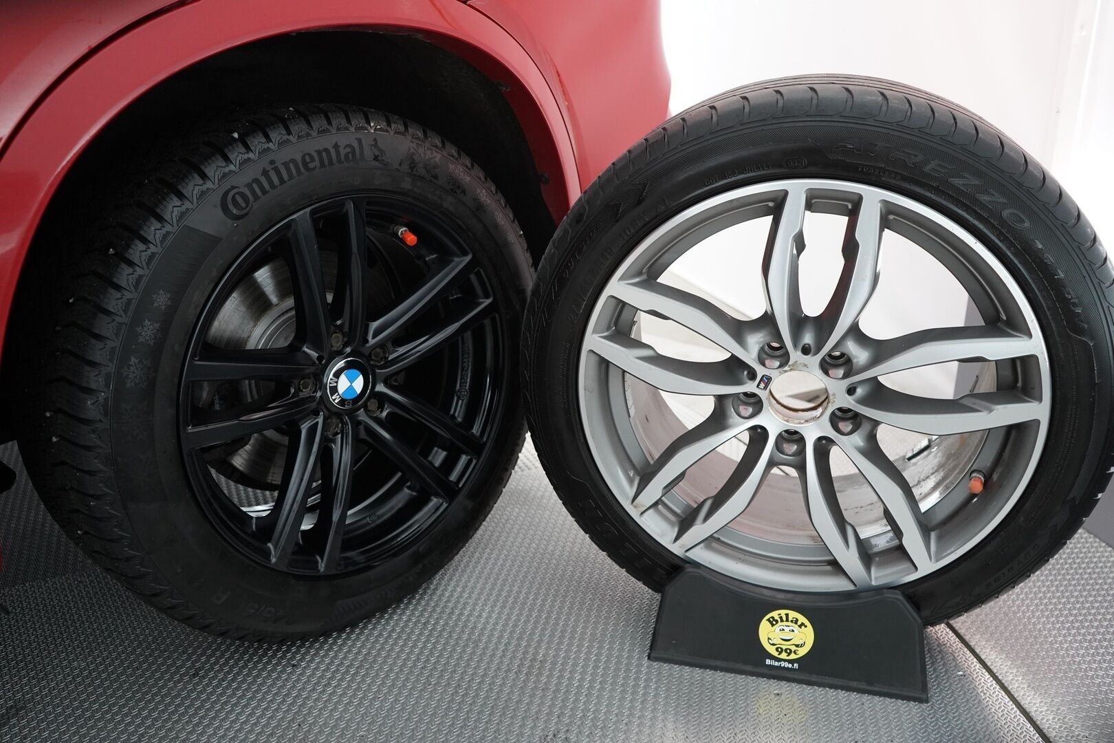 BMW X4 2015 F26 xDrive 35d M-Sport - YritysOutlet - Myydään vain yrityksille - – Tämä auto myydään YritysOutlet -valikoimasta vain yritykselle