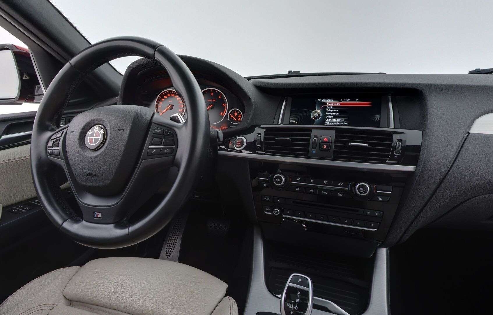 BMW X4 2015 F26 xDrive 35d M-Sport - YritysOutlet - Myydään vain yrityksille - – Tämä auto myydään YritysOutlet -valikoimasta vain yritykselle