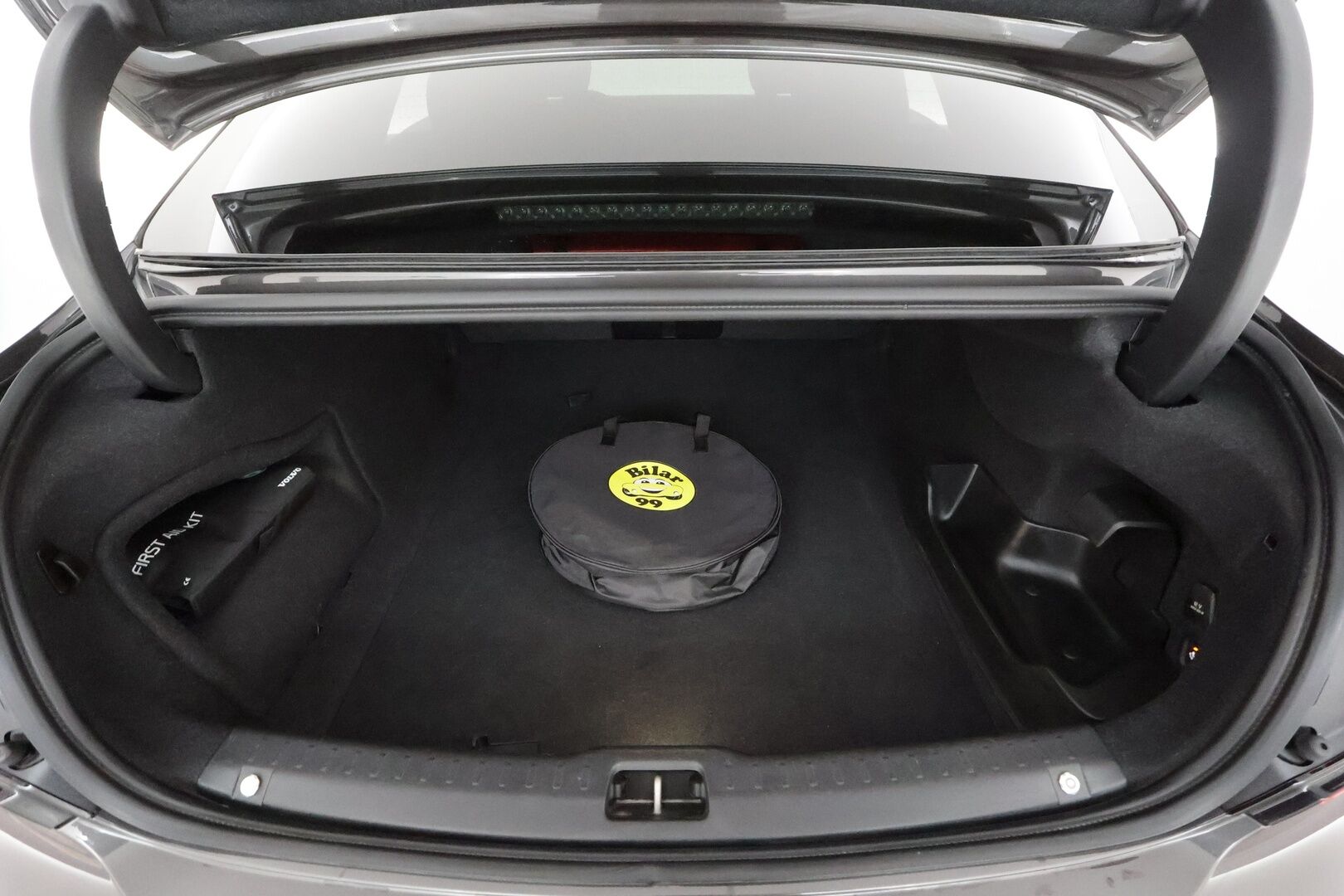 Volvo S90 2021 T8 TwE AWD Business R-Design aut - Pilot Assist | HarmanKardon | Webasto | Koukku | Full-LED | Muistipenkit | Kattoluukku | P.Kamera