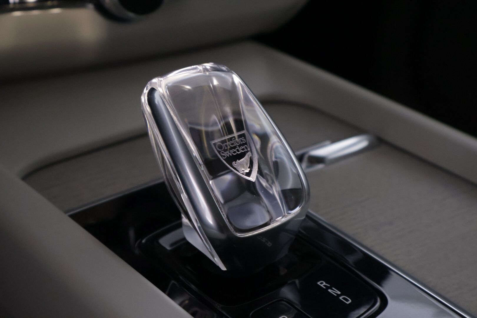 Volvo XC60 2021 T6 TwE AWD Business Inscription aut. *B&W / Suomi-auto / PA-Lisälämmitin / P.Kamera / Panorama / Muistipenkki* - Huippu Nokia Hakkapeliitta 10 talvirenkaat / Bowers & Wilkins - HULLUT JOULUT KORKOTARJOUS 2,49% 