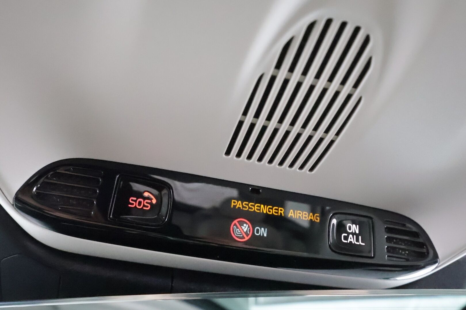 Volvo XC60 2021 T6 TwE AWD Inscription aut * Webasto / Koukku / H&K / Panorama / ACC / Full-LED / P.Kamera / Sportnahat Muistilla * - Ilma-alusta / Suomi-auto / Kahdet renkaat aluvanteilla / 2x Latauskaapelit / Merkkihuollot