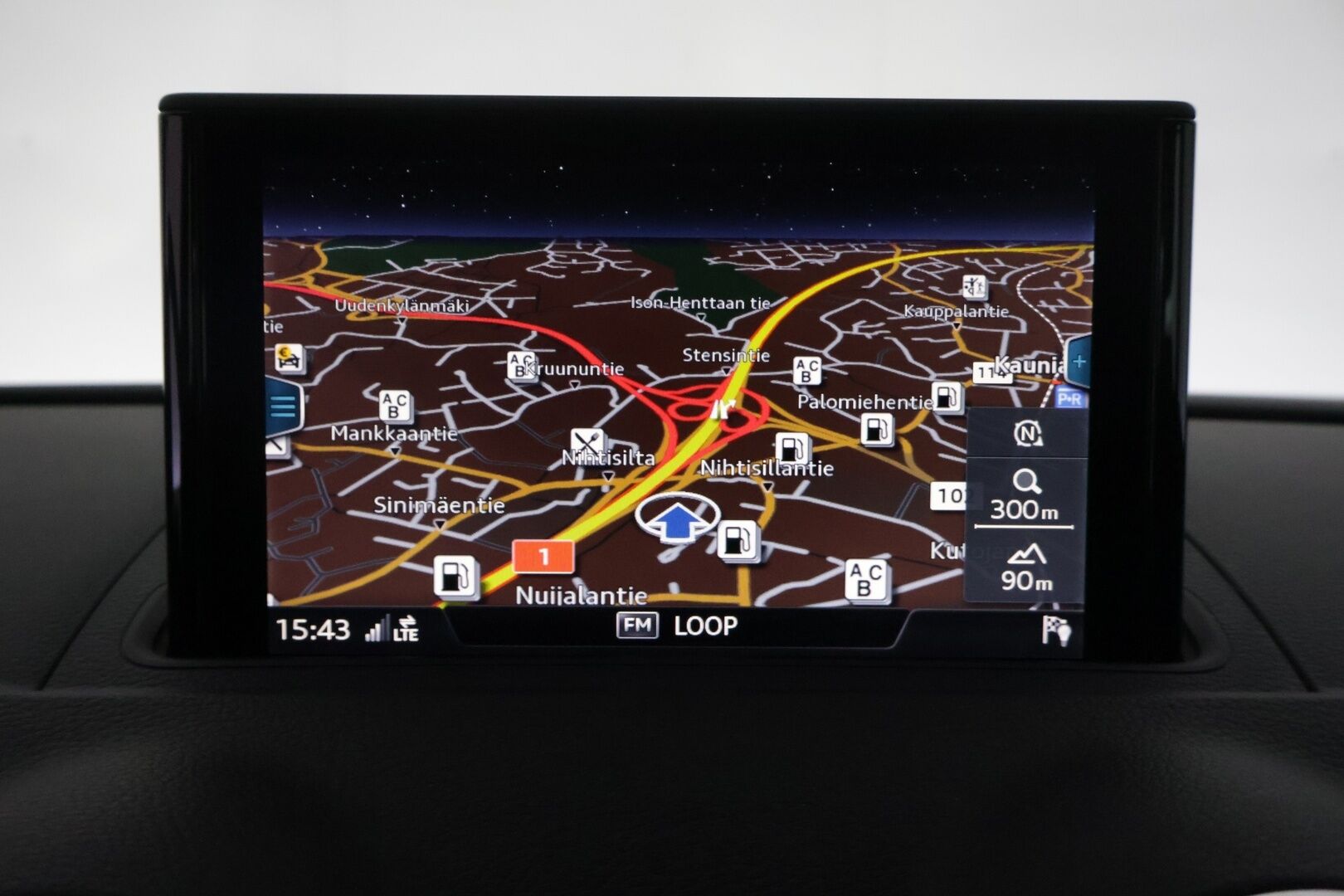 Audi A3 2017 Sportback Business Sport 1,4 TFSI COD 110 kW ultra S tronic - Adapt.vakkari | Digimittaristo | Sport-penkit | Carplay | Keyless | Sähköpenkki | Tutkat | Lohko+sisäp | Metalliväri | Juuri huollettu ja katsastettu!