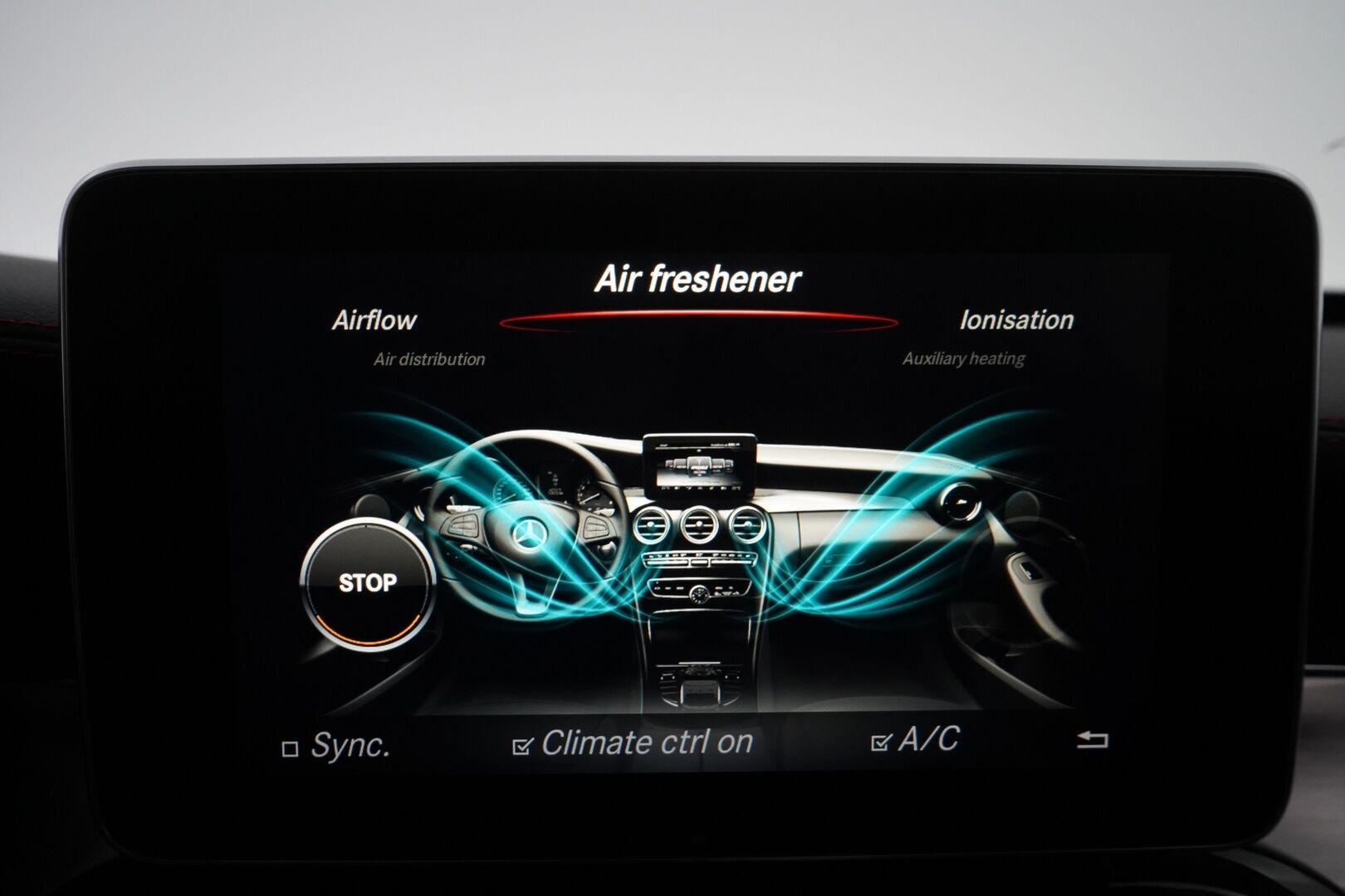 Mercedes-Benz C 2015 C43 AMG 4Matic Sport T A * HUD / Burmester / ACC / 360° Kamera / ILS / Panorama * - 3,99 % KORKOTARJOUS TÄHÄN AUTOON - 3.0 C450 Farmari 4-matic *Upeat äänet / Juuri huollettu*