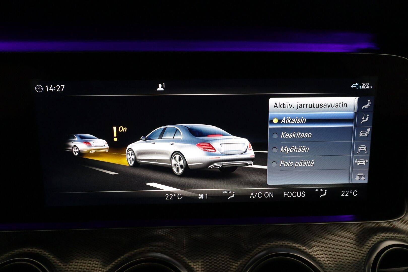 Mercedes-Benz E 2020 300 e A Business AMG Edition EQ Power *Distronic+ / HUD / Multibeam / Panorama / Muistipenkit / Burmester / KeylessGo* - Viimeisin huolto 101tkm / Juuri katsastettu!