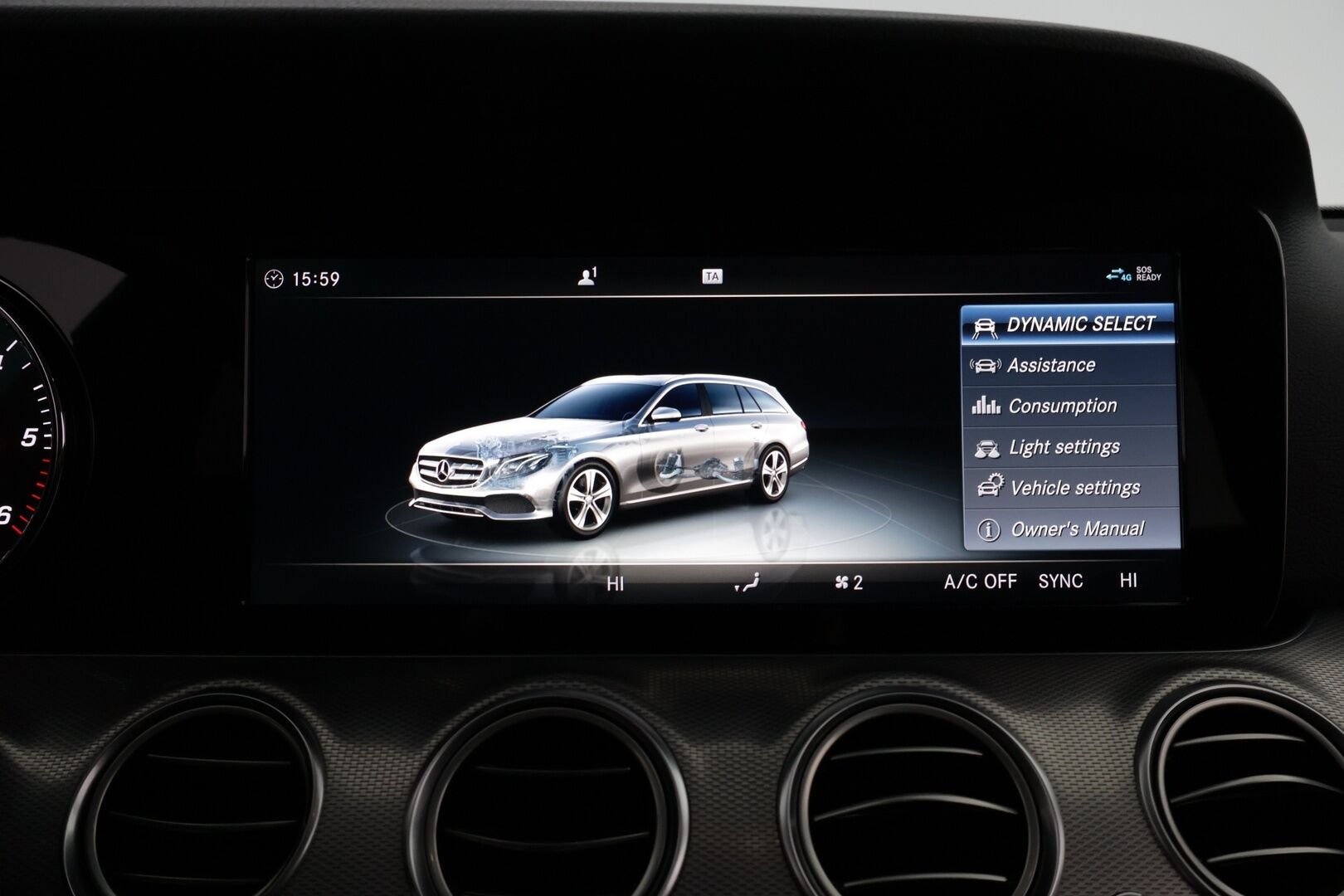 Mercedes-Benz E 2017 220 d A Premium Business * Burmester / Distronic+ / Peruutuskamera / Koukku / Comand Navi / Puolinahkasisusta - LED High Performance / Sähköluukku / Juuri saapunut Tampereelle!