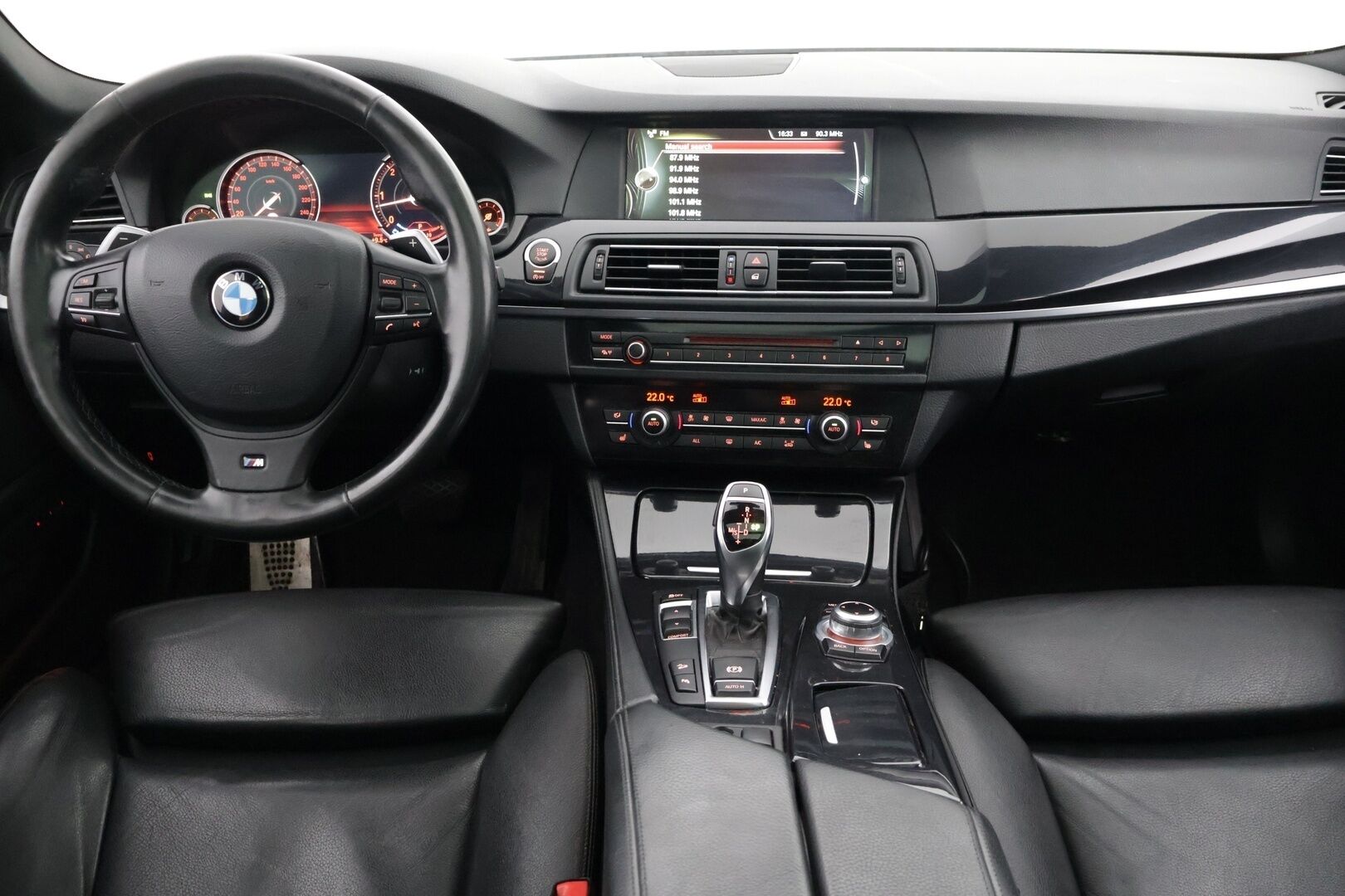 BMW 530 2013 TwinPower Turbo A xDrive F11 Touring M-sport***MYYDÄÄN HUUTOKAUPAT.COM*** *Comfort-nahat / Digimittari / Prof.navi* - ***MYYDÄÄN HUUTOKAUPAT.COM***