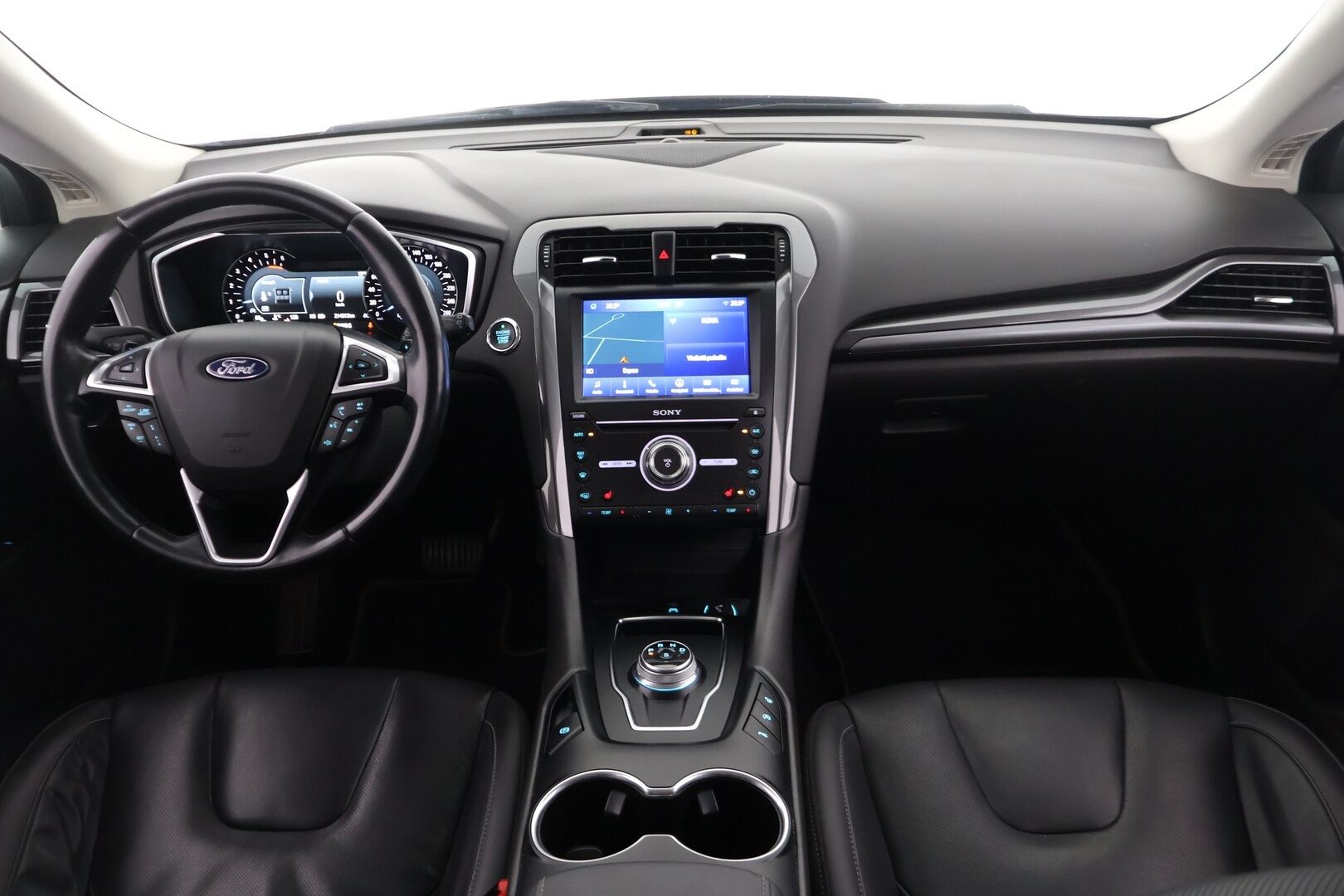 Ford Mondeo 2020 2,0 TDCi EcoBlue 190hv A8 AWD EDITION Wagon* Webasto / Keyless / Merkkihuollot / Suomi-auto / Muistipenkit / p-kamera - Kahdet renkaat aluvanteilla / uudet kesärenkaat / Navigointi / Isofix / Koukku / Nahkasisusta / Bluethooth - HULLUT AVAJAISHULINAT KORKOTARJOUS 3,29 %