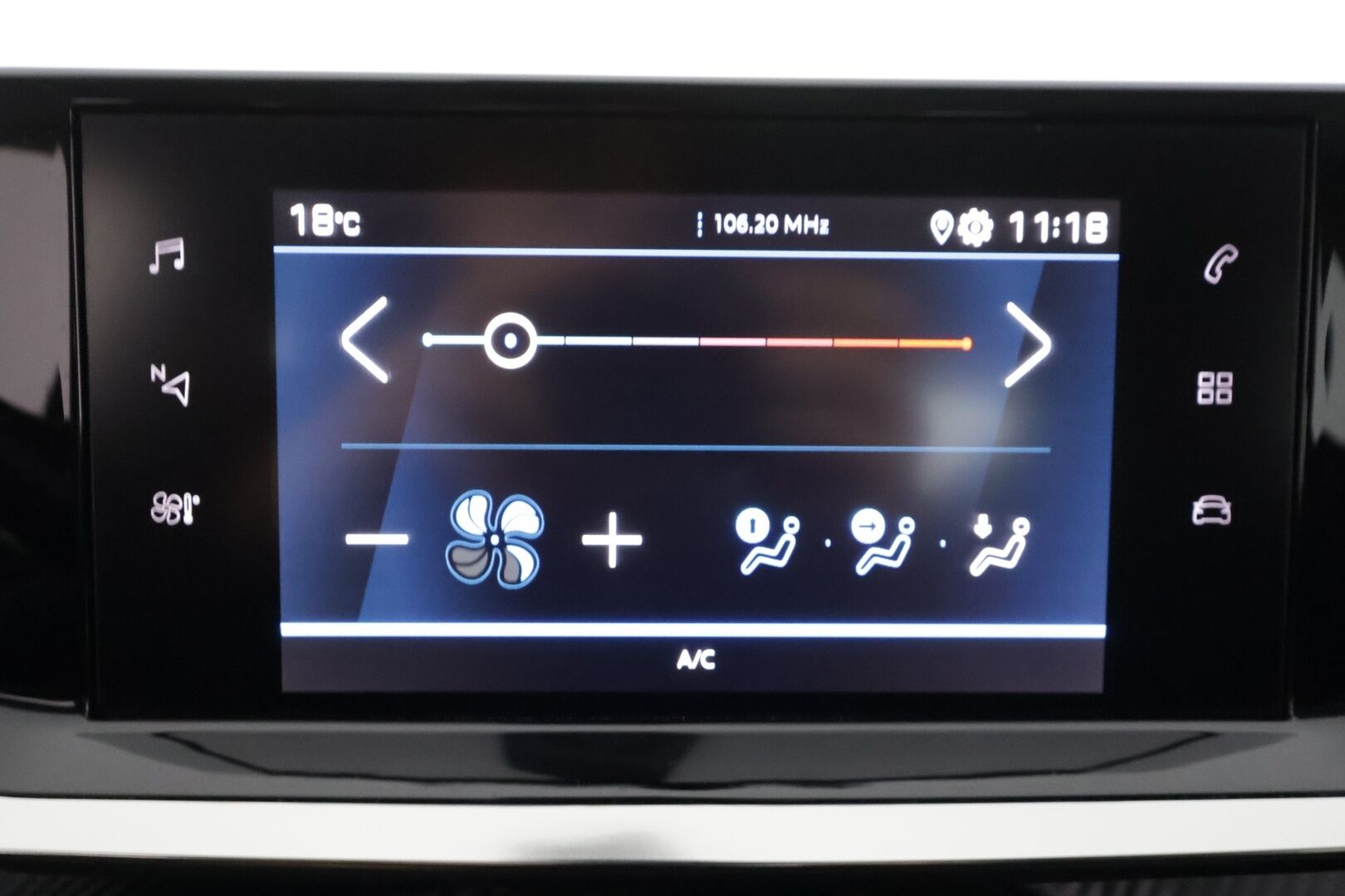 Peugeot 208 2021 Active PureTech 75 - | 1-om suomiauto | LED | Vakkari | Apple & Android | Lohko+sisälämmitin | BT | Kaistavahti | Liikennemerkkien tunnistus |