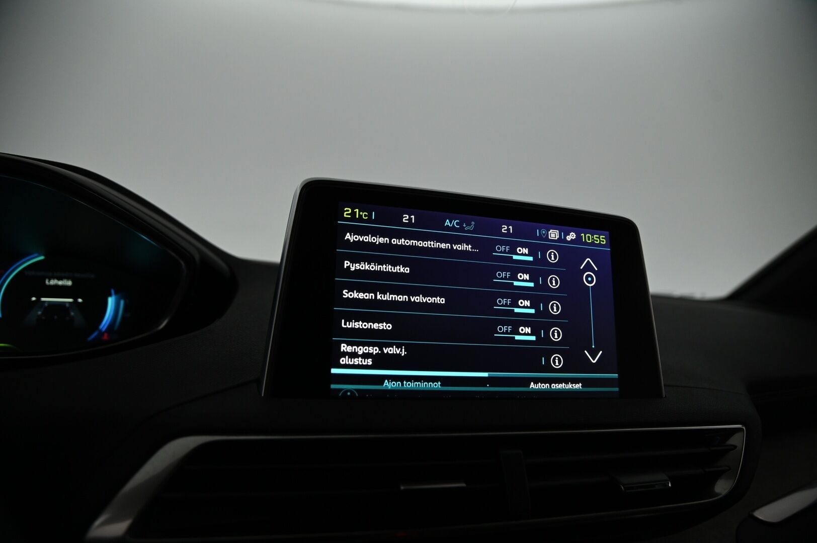 Peugeot 3008 2021 GT Hybrid4 300 EAT8-automaatti **Adapt. vakkari / koukku / Keyless / Focal** - Merkkiliikkeen huoltohistoria / Kattavat varusteet