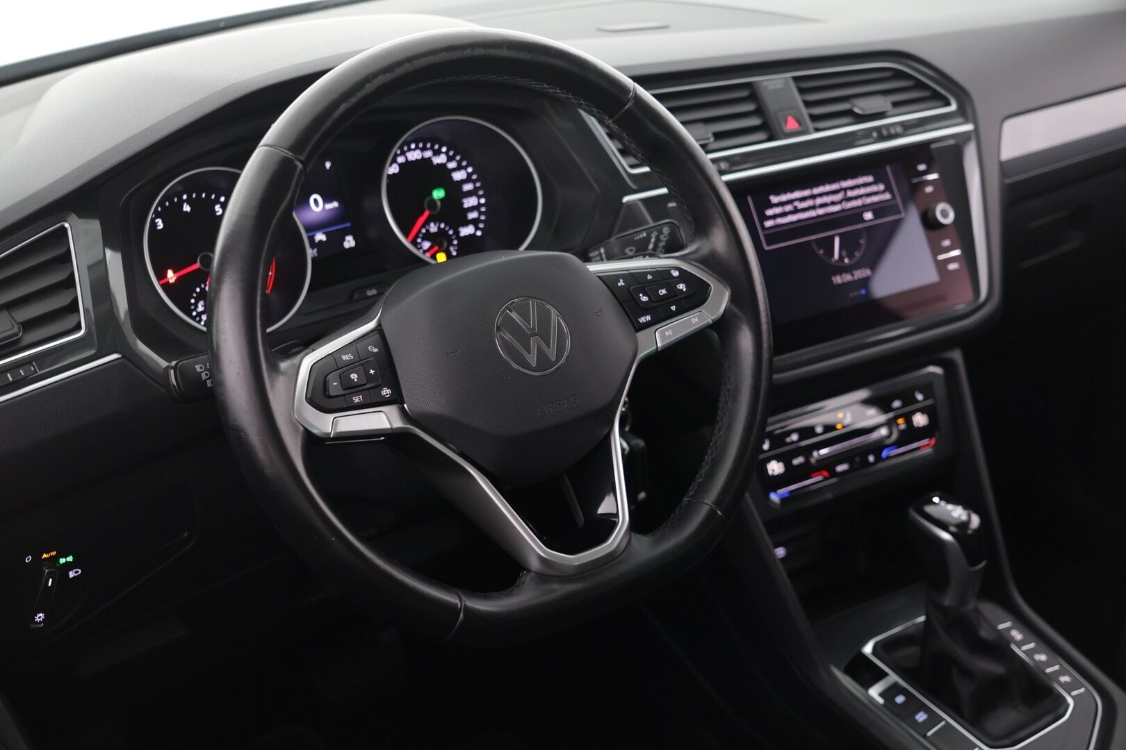 Volkswagen Tiguan 2021 Style Business 1,5 TSI 110 kW DSG-automaatti - | Webasto | Koukku | LED | Adapt.vakkari | Tutkat | Kahdet renkaat |