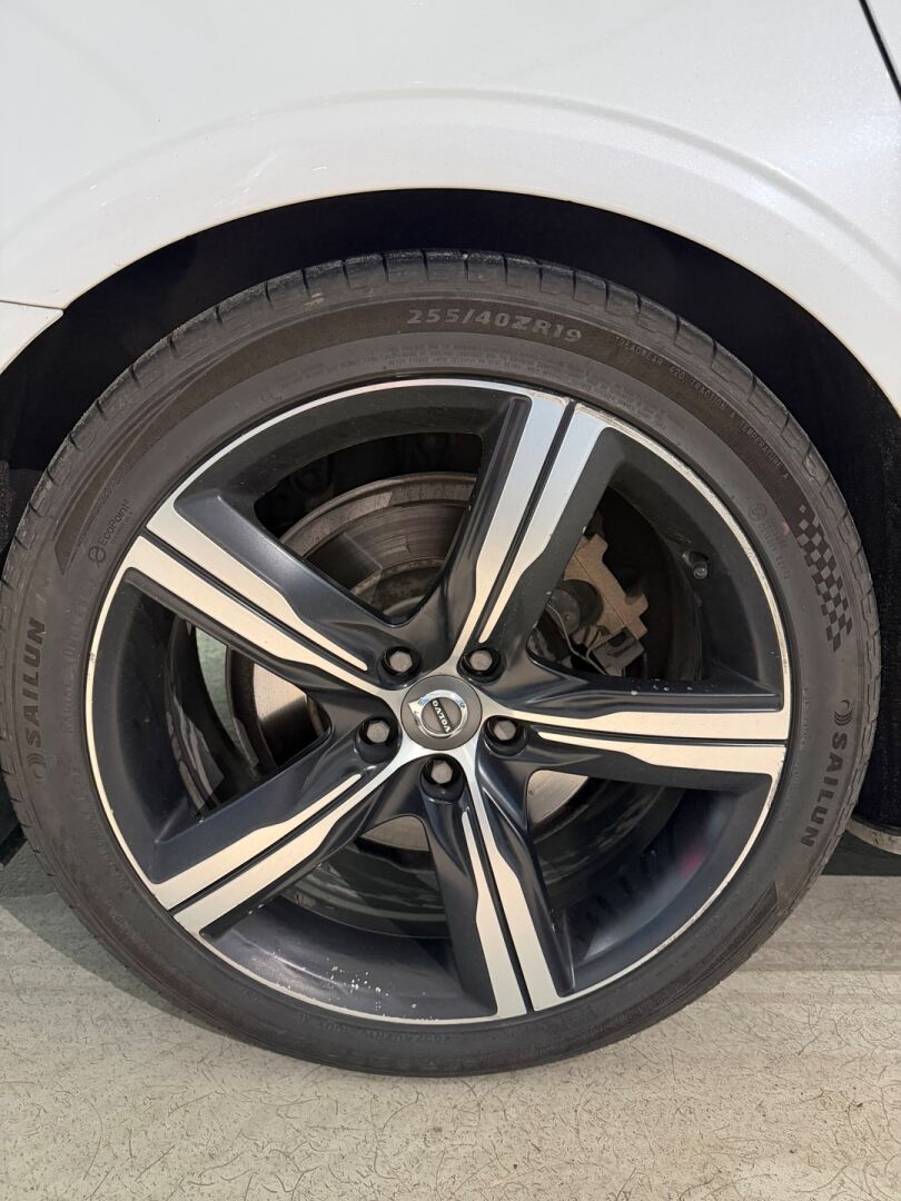 Volvo S90 2018 T8 R-design AWD -YritysOutlet - Myydään vain yrityksille