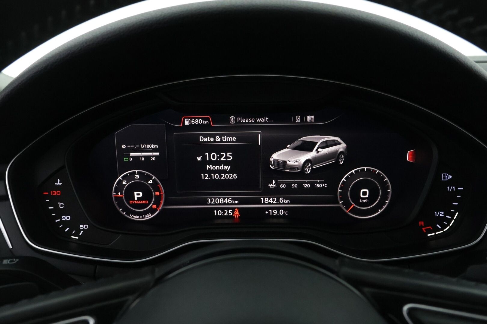 Audi A4 2017 Avant Business Sport 2,0 TDI 140 kW - Digimittaristo | 360 Kmaera | Sähköpenkit |
