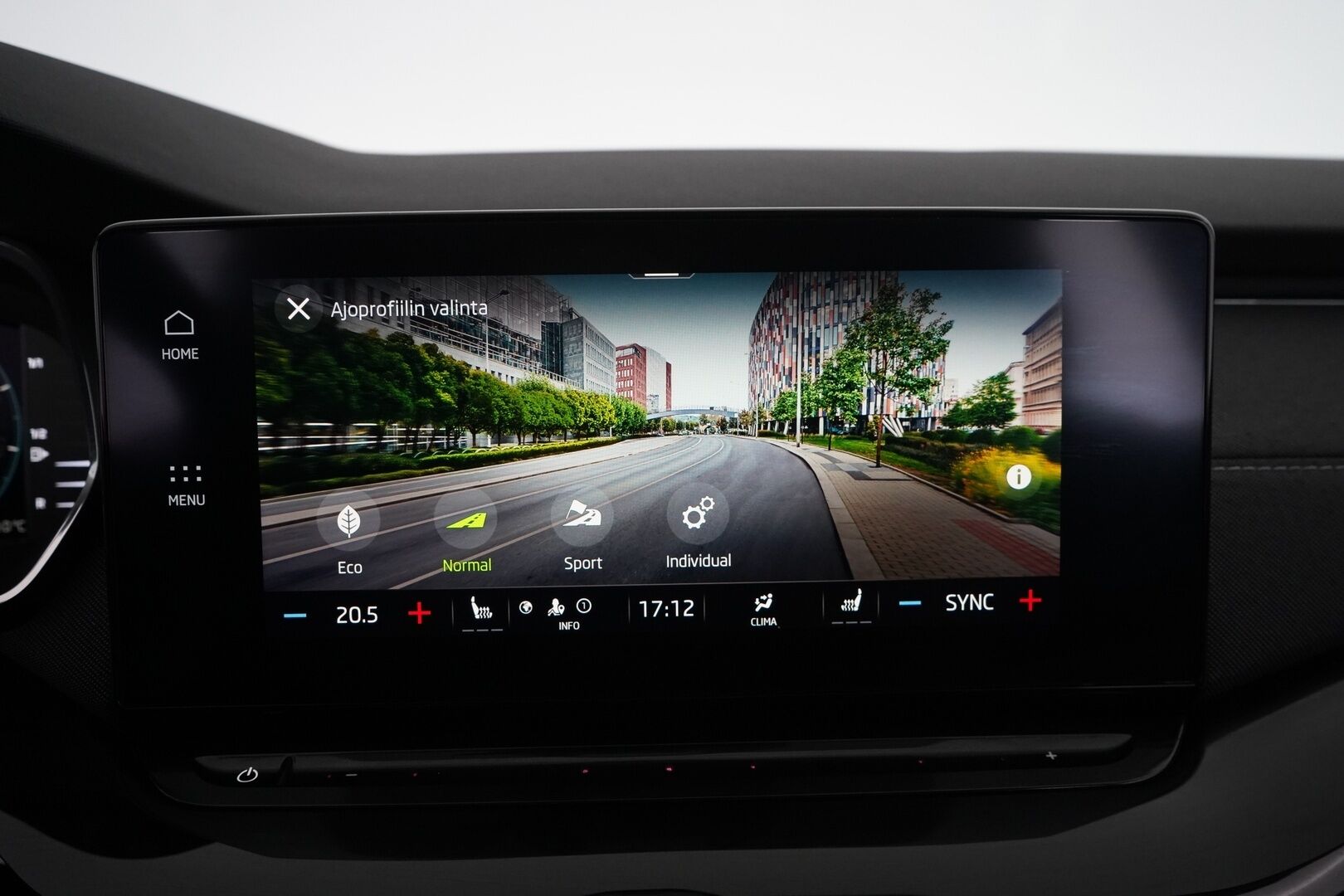 Skoda Octavia 2021 1,5 TSI Style eTEC DSG Autom. - Juuri saapunut toimipisteelle! 