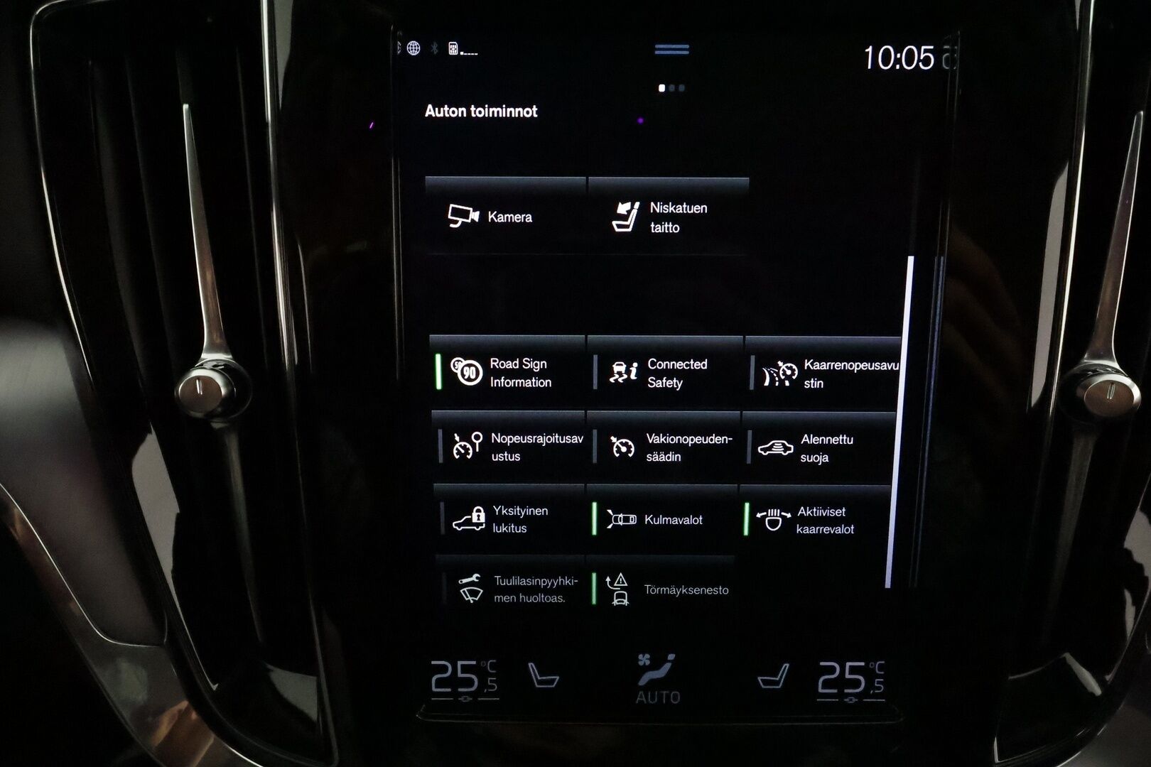 Volvo V60 2021 B3 MHEV Business aut **Webasto / Koukku / ACC / Full-LED / P.kamera / Navi / Kaistavahti / KeylessGO** - Suomi-auto / Kahdet Renkaat / Merkkihuollettu!