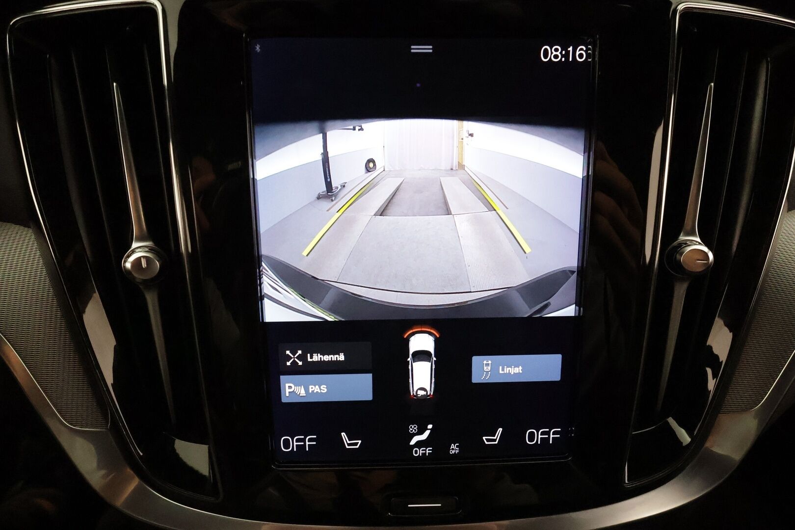 Volvo V60 2022 T8 TwE AWD Business R-Design aut **Adapt.Vakkari / Webasto / P.Kamera / Sporttipenkki Muistilla / LED-valot** - 3,99 % KORKOTARJOUS TÄHÄN AUTOON - 31.5. ASTI! - 1.Om Suomi-auto / Navi / Kaistavahti / KeylessGO / 2x Renkaat