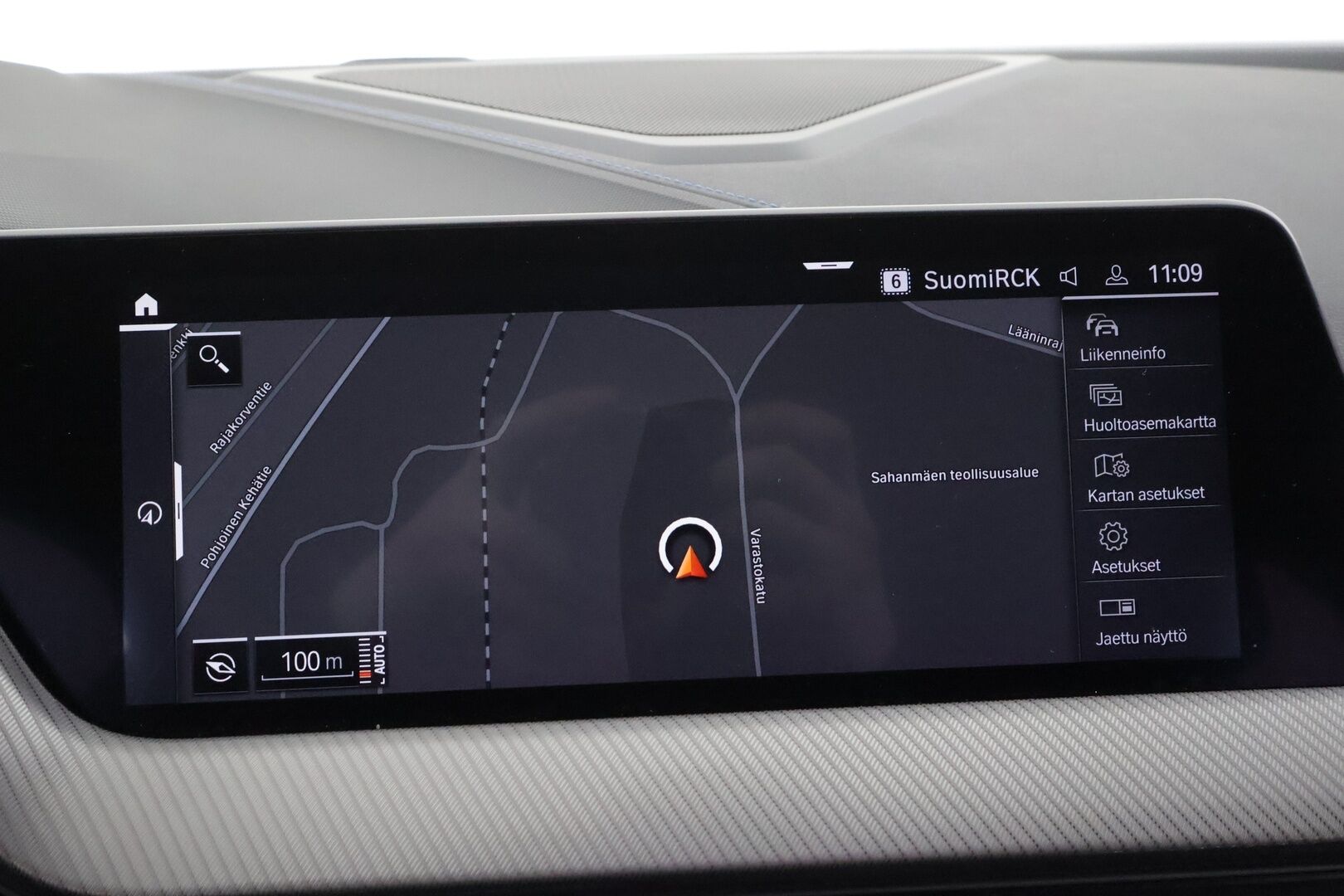 BMW 118 2022 F40 Hatchback 118i A Business M Sport * Vakkari / LED / Hifit / Sporttipenkit / P.Tutkat / Apple&Android * - Suomi-auto / Merkkihuollettu / Kahdet Renkaat - HULLUT AVAJAISHULINAT KORKOTARJOUS 3,29 %