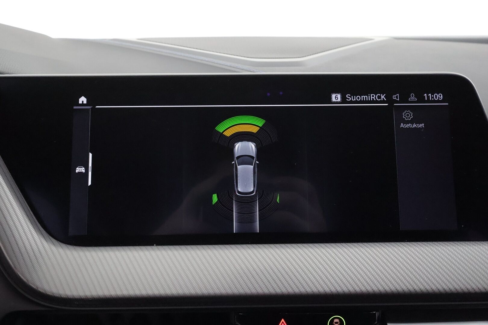 BMW 118 2022 F40 Hatchback 118i A Business M Sport * Vakkari / LED / Hifit / Sporttipenkit / P.Tutkat / Apple&Android * - Suomi-auto / Merkkihuollettu / Kahdet Renkaat - HULLUT AVAJAISHULINAT KORKOTARJOUS 3,29 %