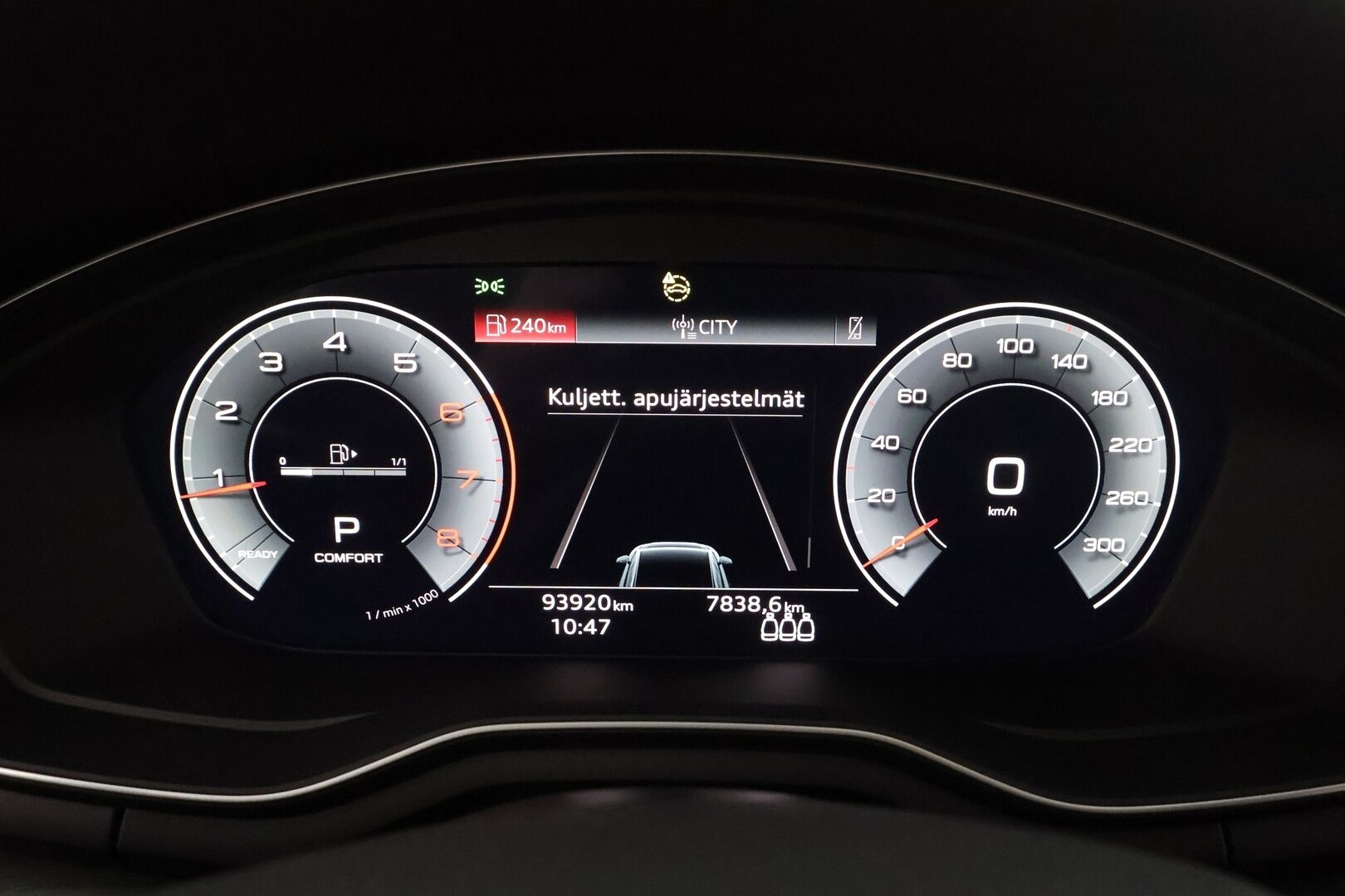Audi A4 2021 Avant Business 40 TFSI 150 kW MHEV quattro S tronic - | ACC | Koukku | Webasto | S-Line sisäpaketti | Matrix | Puolinahat | Sporttipenkit | Active Lane Assist | P.kamera | Keyless | 2x renkaat aluin |