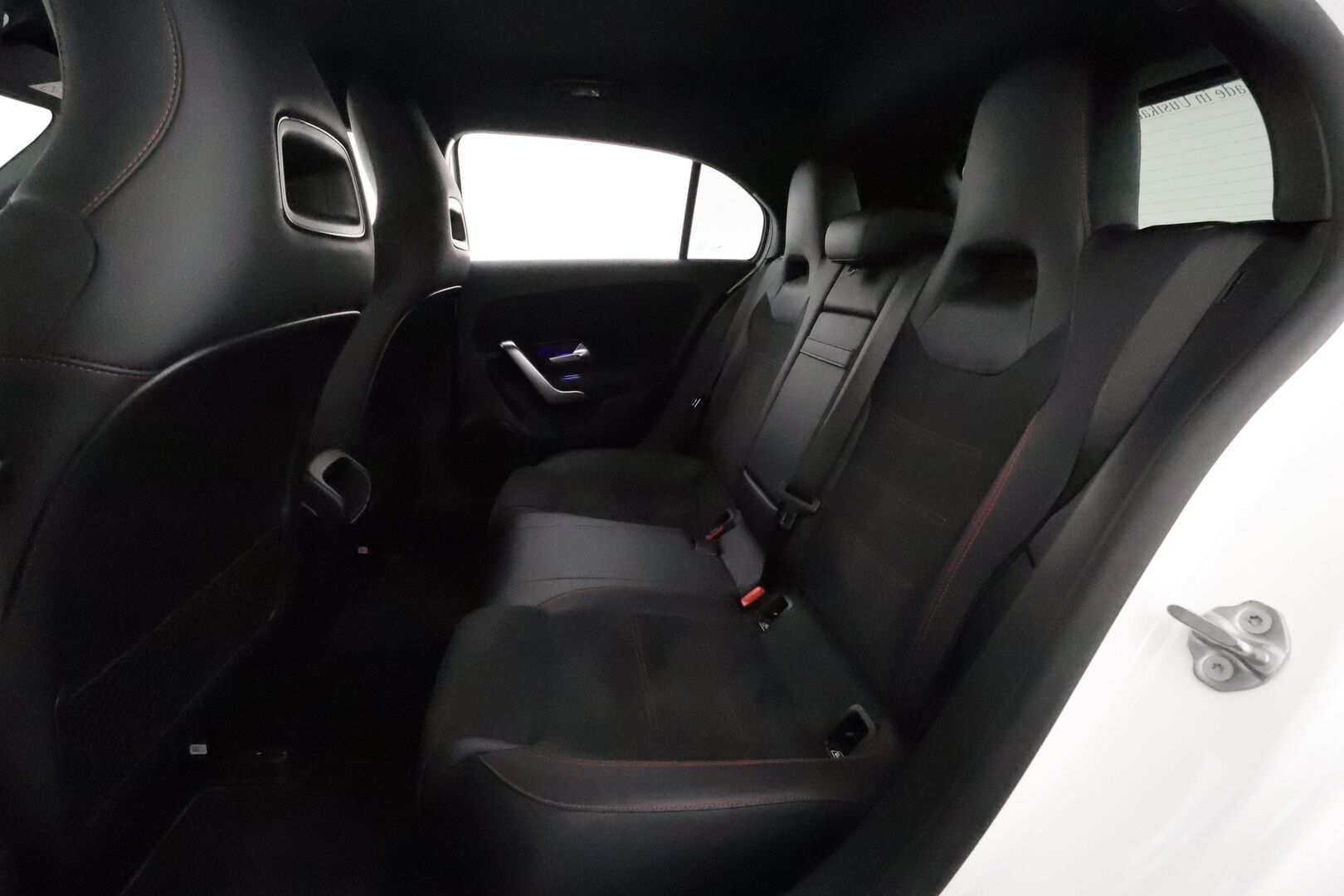 Mercedes-Benz A 2022 250 e A Business AMG Edition EQ Power *Distronic+ / P.kamera / Multibeam / Widescreen / Puolinahat / Navi* - Suomi-auto / Kahdet renkaat aluvanteilla