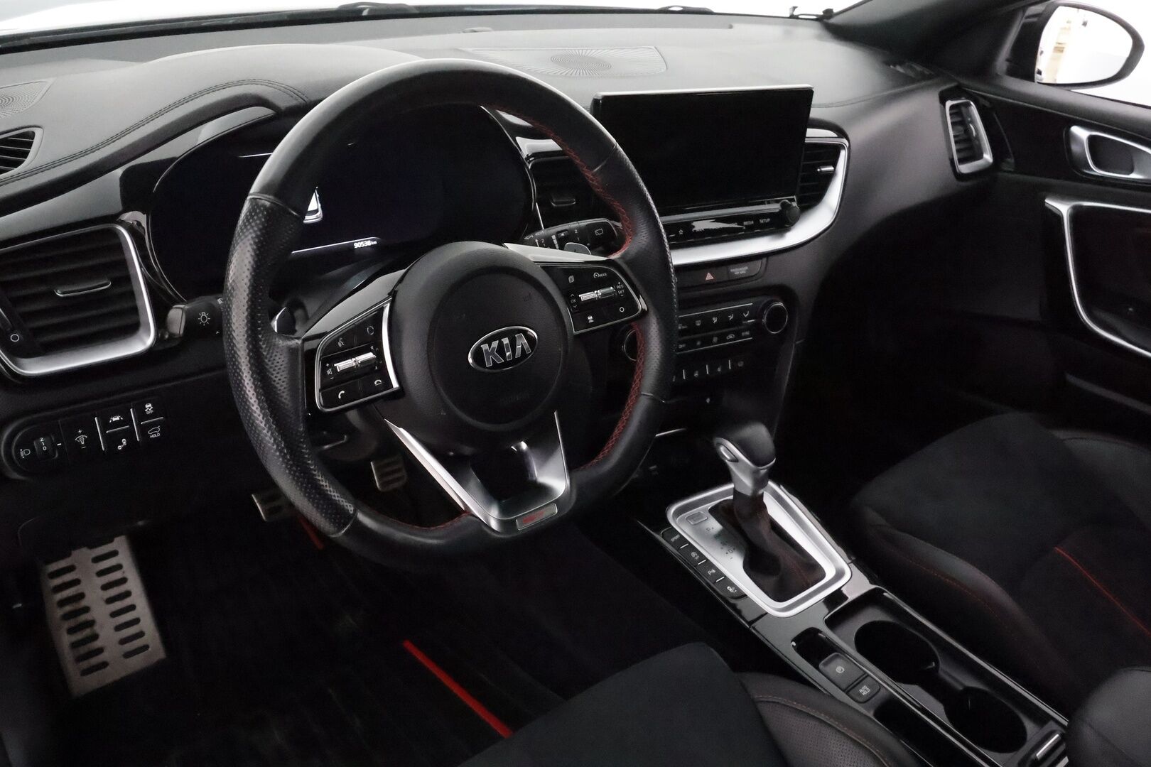 Kia ProCeed 2021 1,6 T-GDI 204hv GT Business Premium DCT **Panorama / JBL / Adapt. vakkari / Digimittaristo / Muistipenkki / P.kamera** - Juusri katsastettu! / 1-om. Suomi-auto / Facelift / Lohkolämmitin / Kahdet renkaat