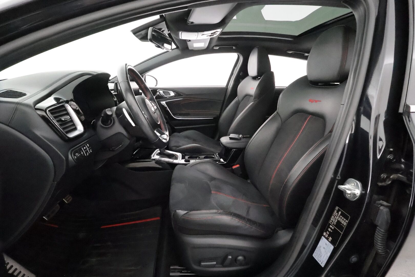 Kia ProCeed 2021 1,6 T-GDI 204hv GT Business Premium DCT **Panorama / JBL / Adapt. vakkari / Digimittaristo / Muistipenkki / P.kamera** - Juusri katsastettu! / 1-om. Suomi-auto / Facelift / Lohkolämmitin / Kahdet renkaat