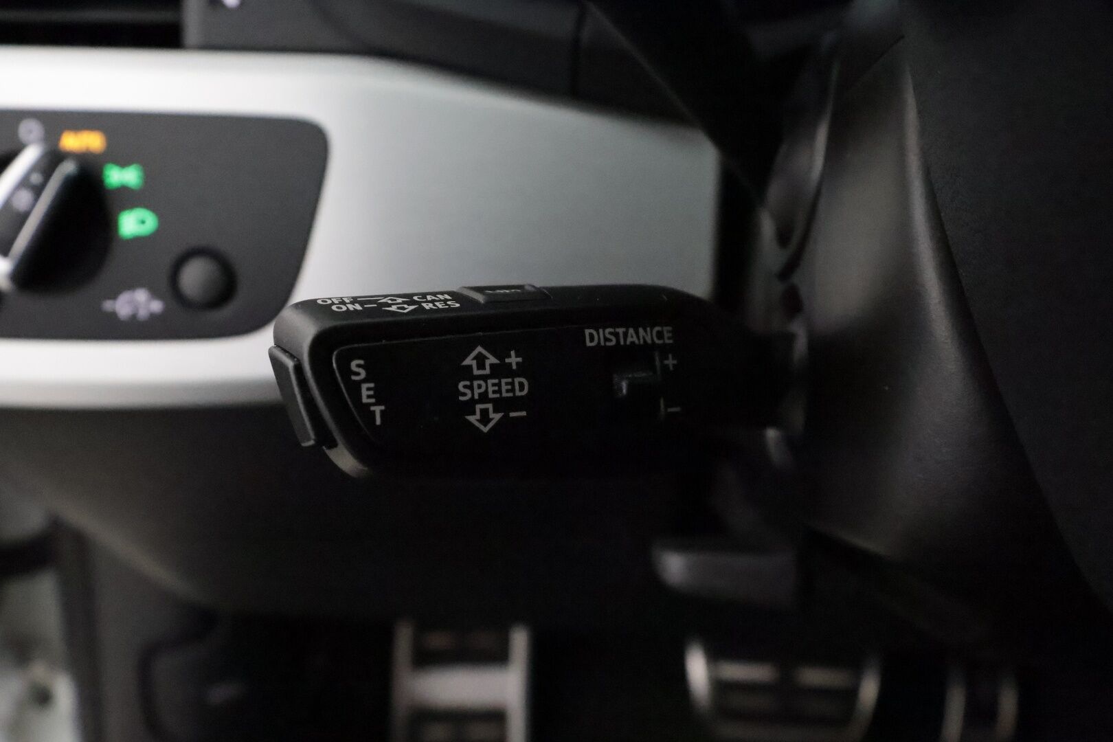 Audi A4 2021 Avant Business Advanced 40TFSI 150kW **ACC / Matrix-LED / P.kamera / Sporttipenkit / Kaistavahti / Digimittaristo** - 1-om Suomi-auto / Kahdet Renkaat / Merkkihuollettu!