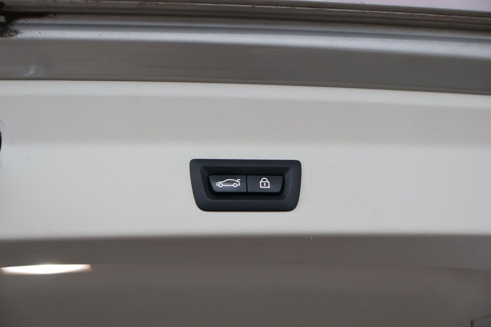 BMW iX3 2021 G08 Charged Plus Impressive - 3,99 % KORKOTARJOUS TÄHÄN AUTOON - Adapt.Vakkari / Harman&Kardon / Vetokoukku / HUD / Nahkasisusta / Gesture Control / Panoraama / Driving Assistant Prof. / Supervarusteltu!