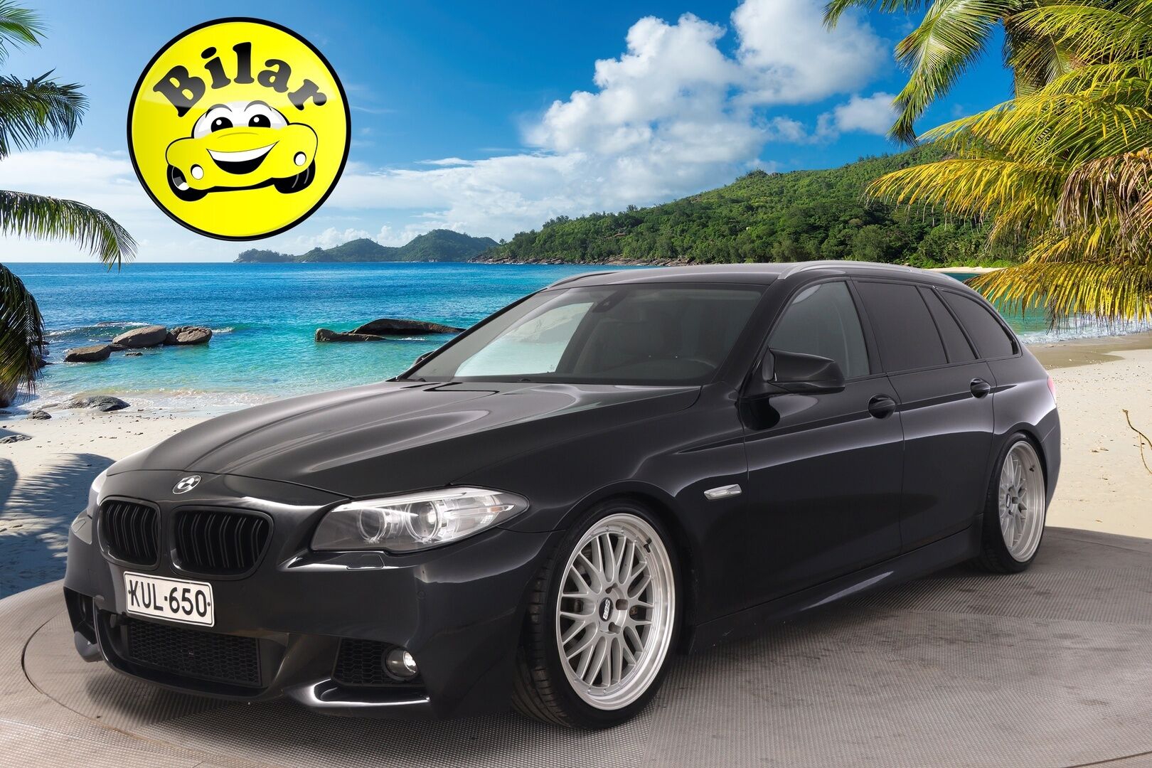 BMW 535 2012 TwinPower Turbo A xDrive F11 Touring - N55 | M-Sport Look | 2x renkaat&näyttävät alumiinivanteet | Nahat | Vetokoukku | Vakkari | Lohko | Navi | KW-Alustasarja