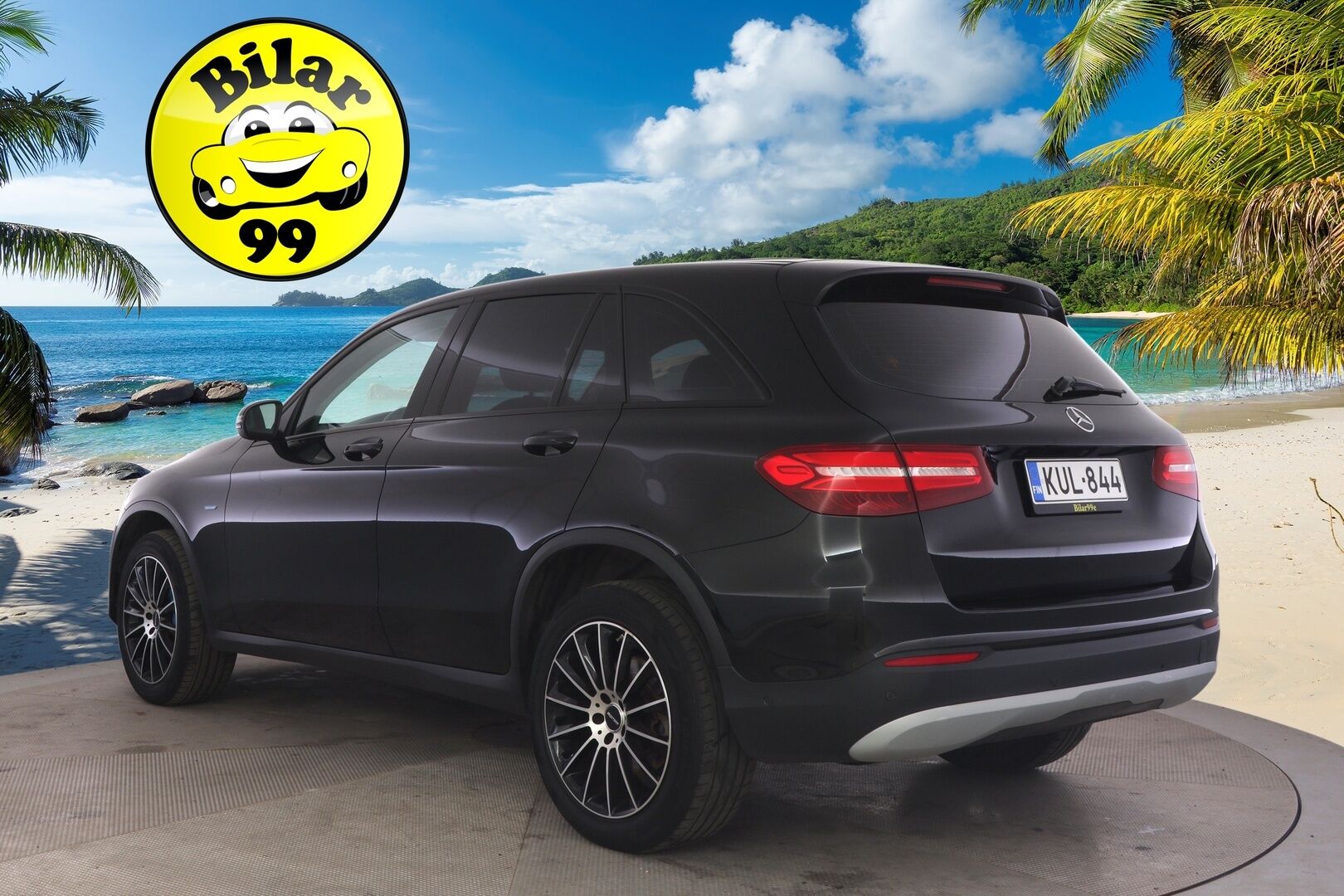 Mercedes-Benz GLC 2017 350 e 4Matic A Premium Business ** Lisälämmitin / Osasähkö penkit / Navi - ** Hyvin huollettu / Vähän ajettu / Kahdet renkaat **