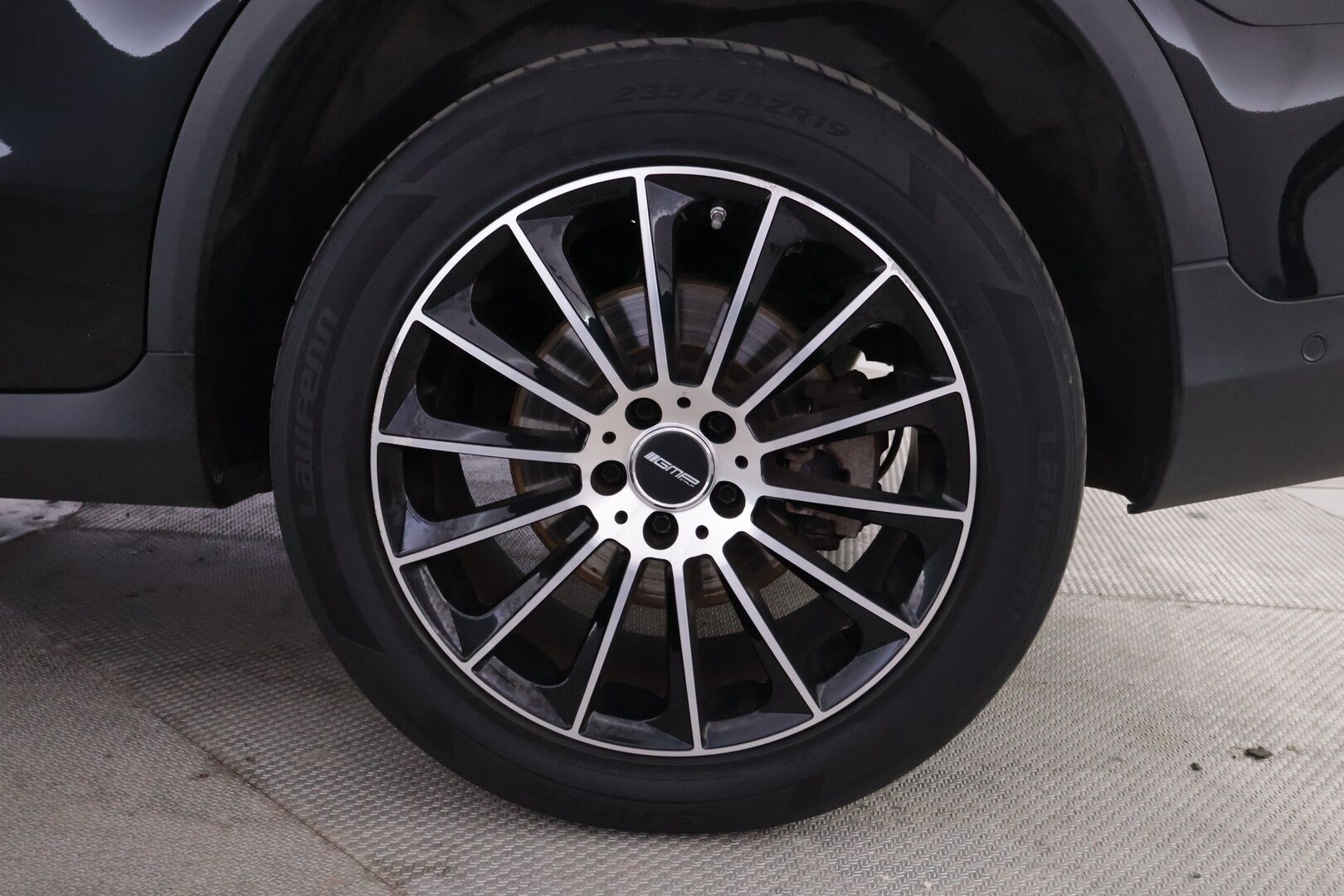 Mercedes-Benz GLC 2017 350 e 4Matic A Premium Business ** Lisälämmitin / Osasähkö penkit / Navi - ** Hyvin huollettu / Vähän ajettu / Kahdet renkaat ** - Osta nyt, maksa vasta ensi vuonna