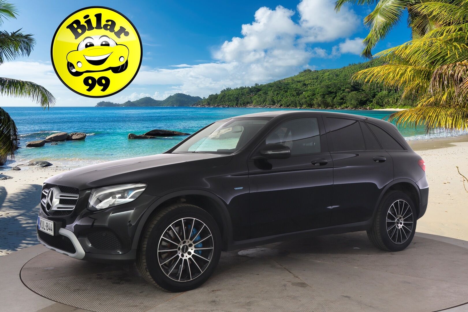 Mercedes-Benz GLC 2017 350 e 4Matic A Premium Business ** Lisälämmitin / Osasähkö penkit / Navi - ** Hyvin huollettu / Vähän ajettu / Kahdet renkaat **