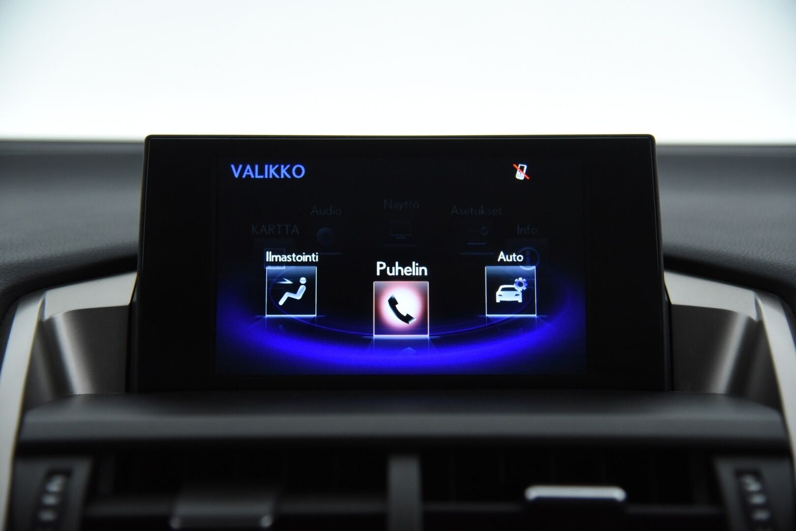 Lexus NX 2016 300h F Sport -  Adapt. Vakkari / LED-valot / P.kamera / Vetokoukku  / KeyLessGo / Navi** - Kahdet Renkaat