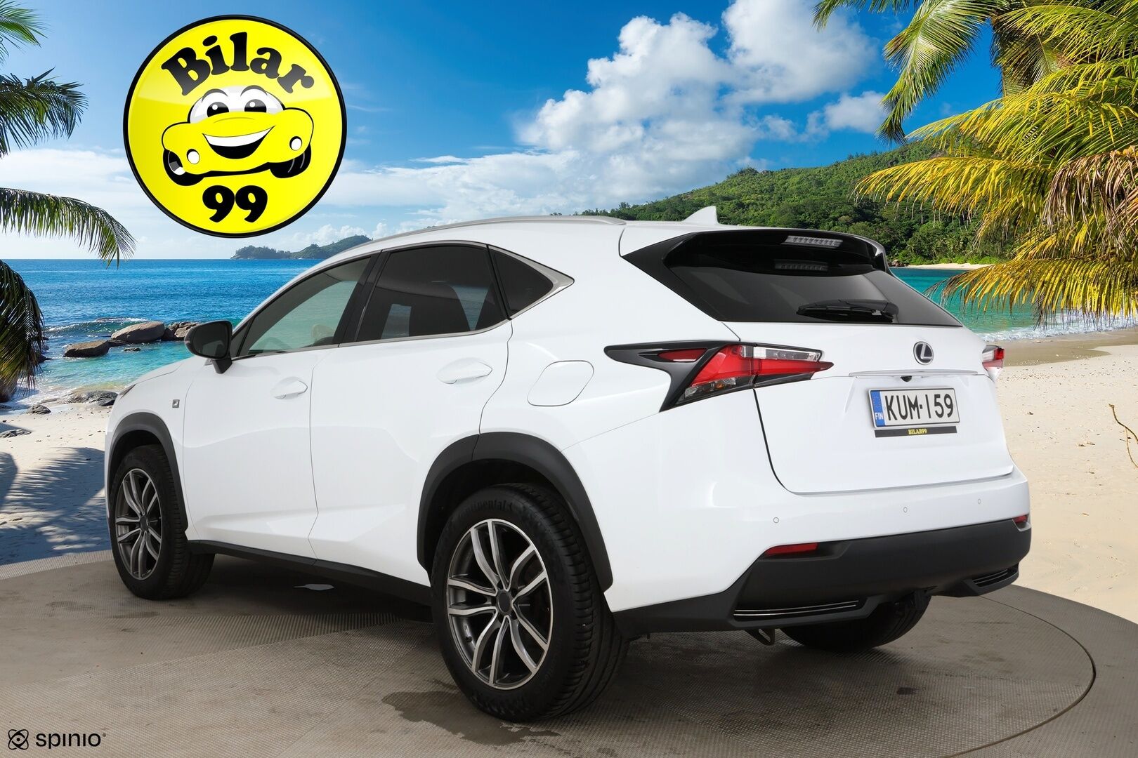 Lexus NX 2016 300h F Sport -  Adapt. Vakkari / LED-valot / P.kamera / Vetokoukku  / KeyLessGo / Navi** - Kahdet Renkaat