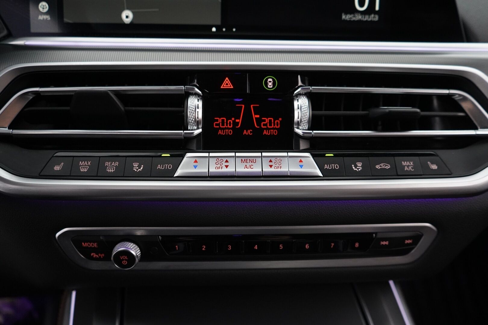 BMW X5 2022 G05 xDrive45e A Charged Edition - Ruskeat nahat | ACC | Kamera | Suomi-auto | Ilma-Alusta | 2 Renkaat | Juuri huollettu