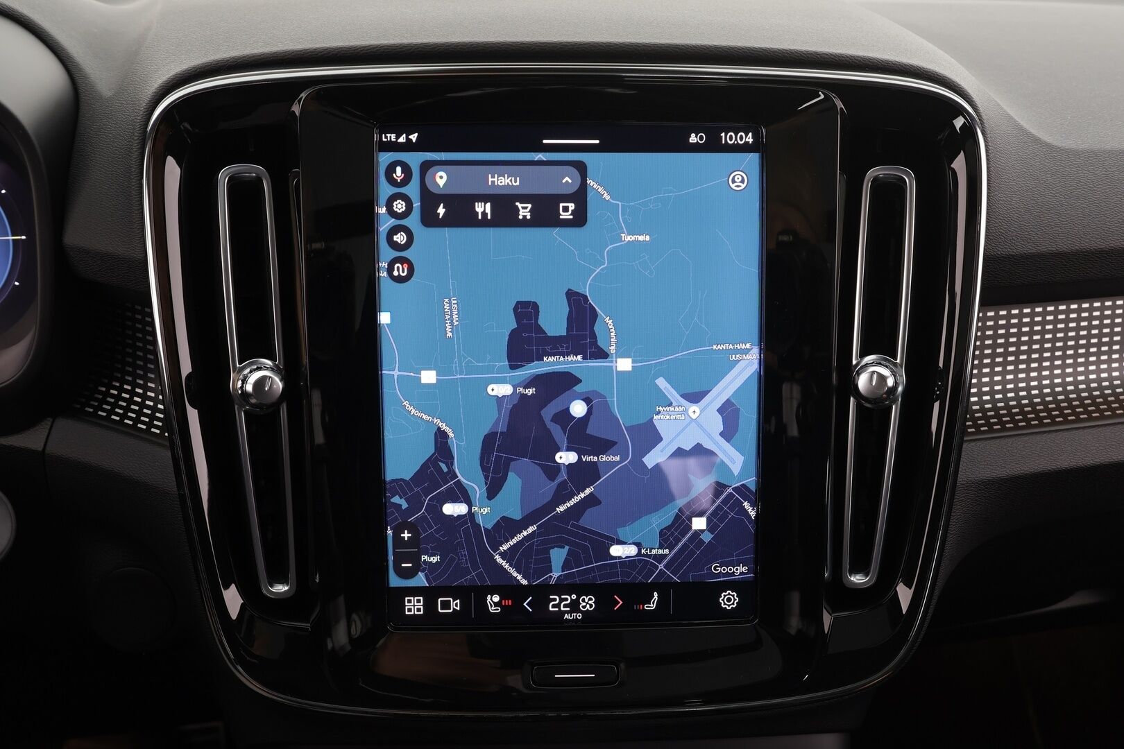 Volvo XC40 2022 Recharge Twin Business Pro aut * ACC / ILP / H&K / 360° / Muistipenkki / Panorama / Koukku / Full LED / BLIS / Facelift * - 1.Om Suomi-auto / Akku kuntotarkastettu / Kahdet renkaat aluvanteilla / Merkkihuollettu / Hyvät varusteet! - HULLUT JOULUT KORKOTARJOUS 2,49% 