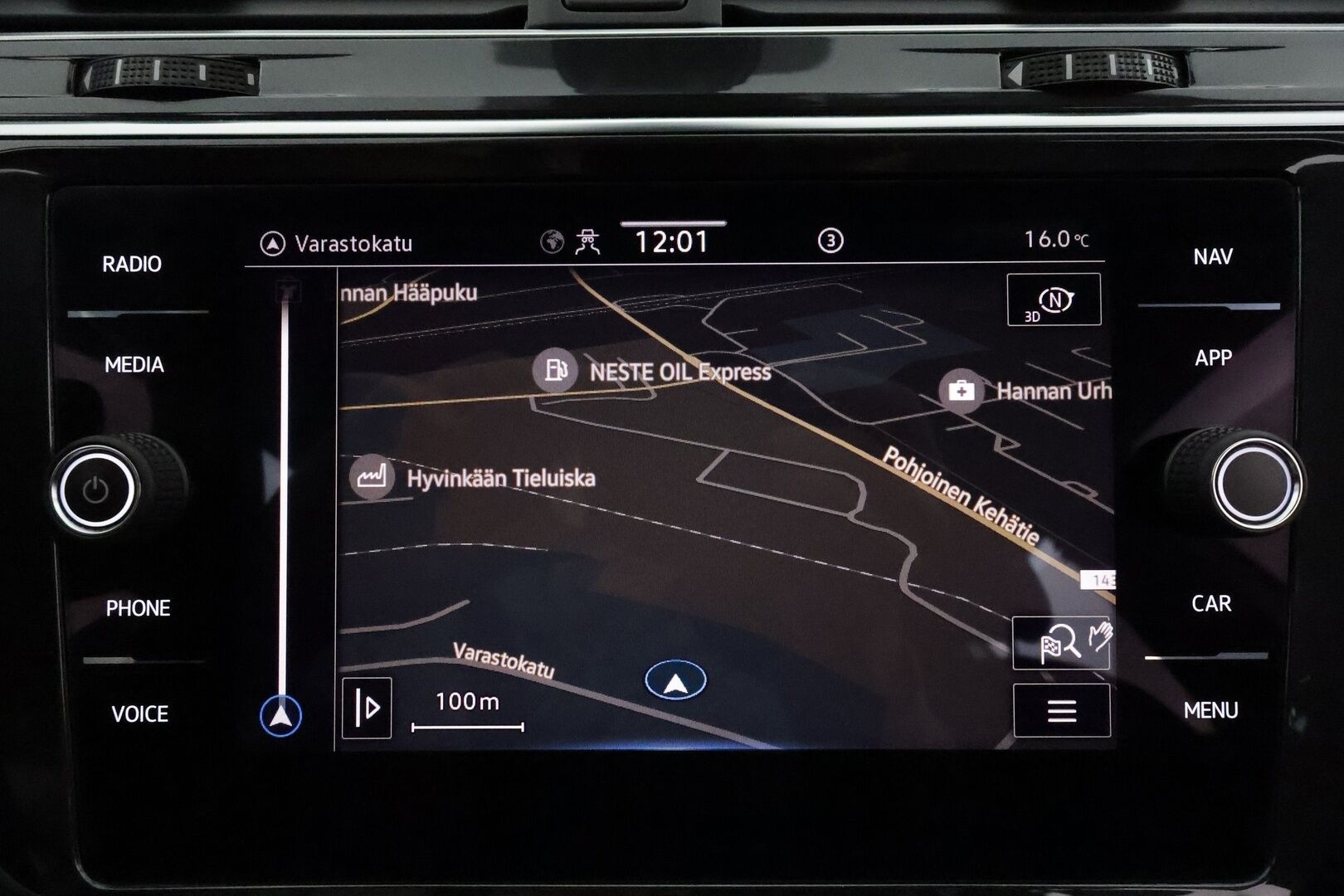 Volkswagen Tiguan 2021 R-Line eHybrid 180 kW DSG-automaatti **Adapt.Vakkari / Matrix-LED / P.kamera / Muistipenkit / Lohkolämmitin / Koukku** - 3,99 % KORKOTARJOUS TÄHÄN AUTOON - Suomi-auto / Kahdet Renkaat