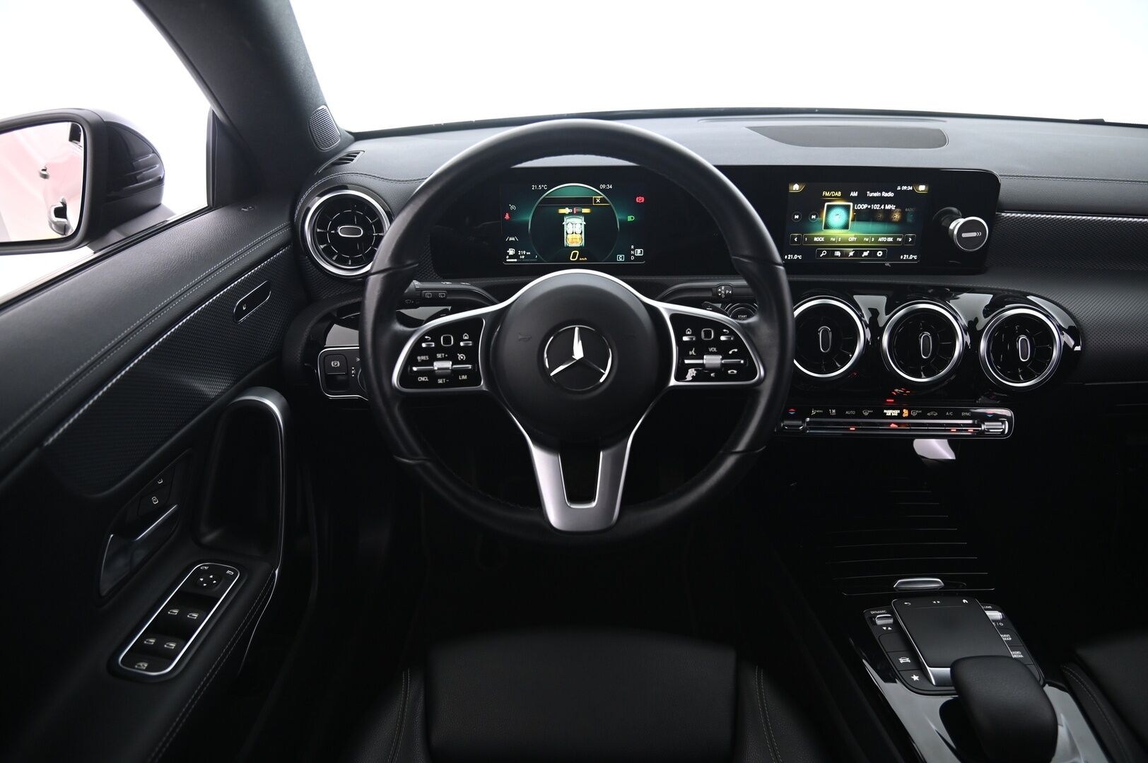 Mercedes-Benz CLA 2021 180 A Shooting Brake Business Progressive - Tarkemmat tiedot tulossa!
