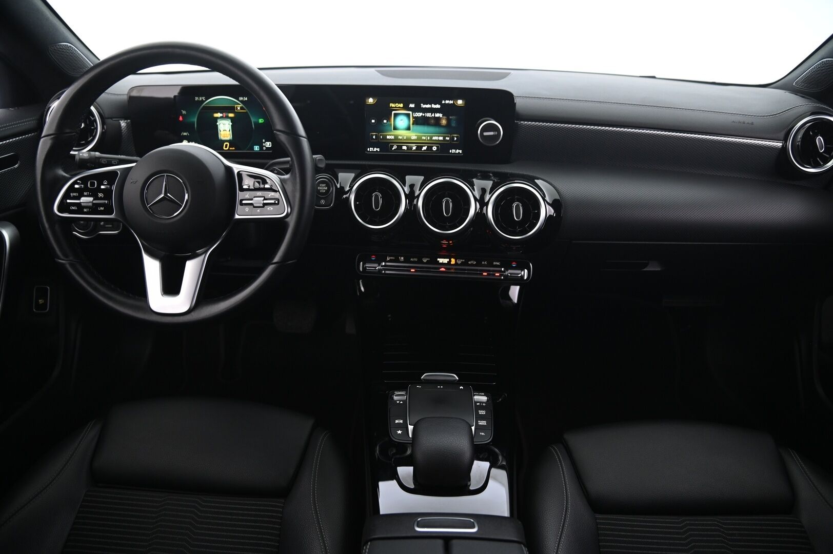 Mercedes-Benz CLA 2021 180 A Shooting Brake Business Progressive - Tarkemmat tiedot tulossa!