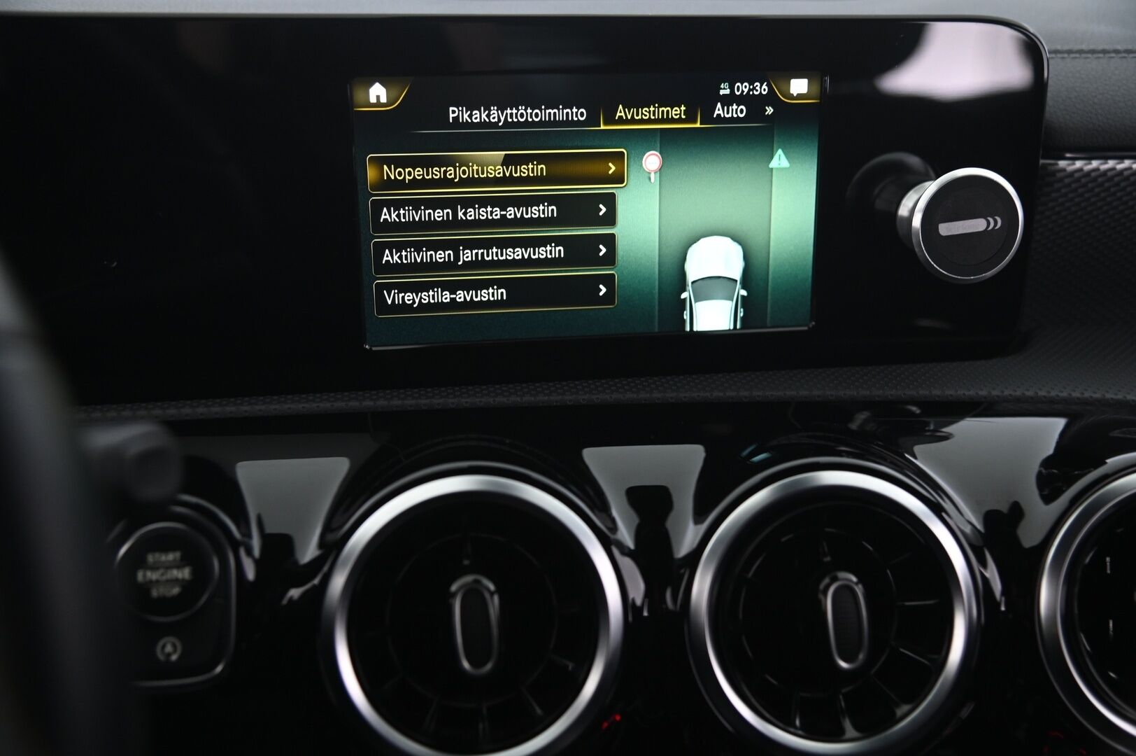 Mercedes-Benz CLA 2021 180 A Shooting Brake Business Progressive - Tarkemmat tiedot tulossa!